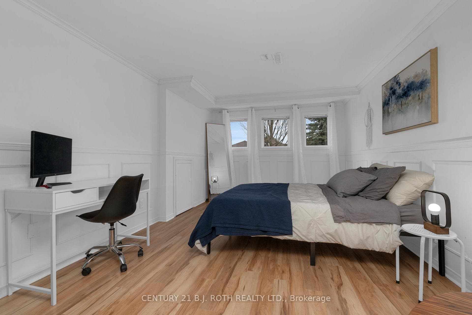 30 Frontier Avenue photo 25