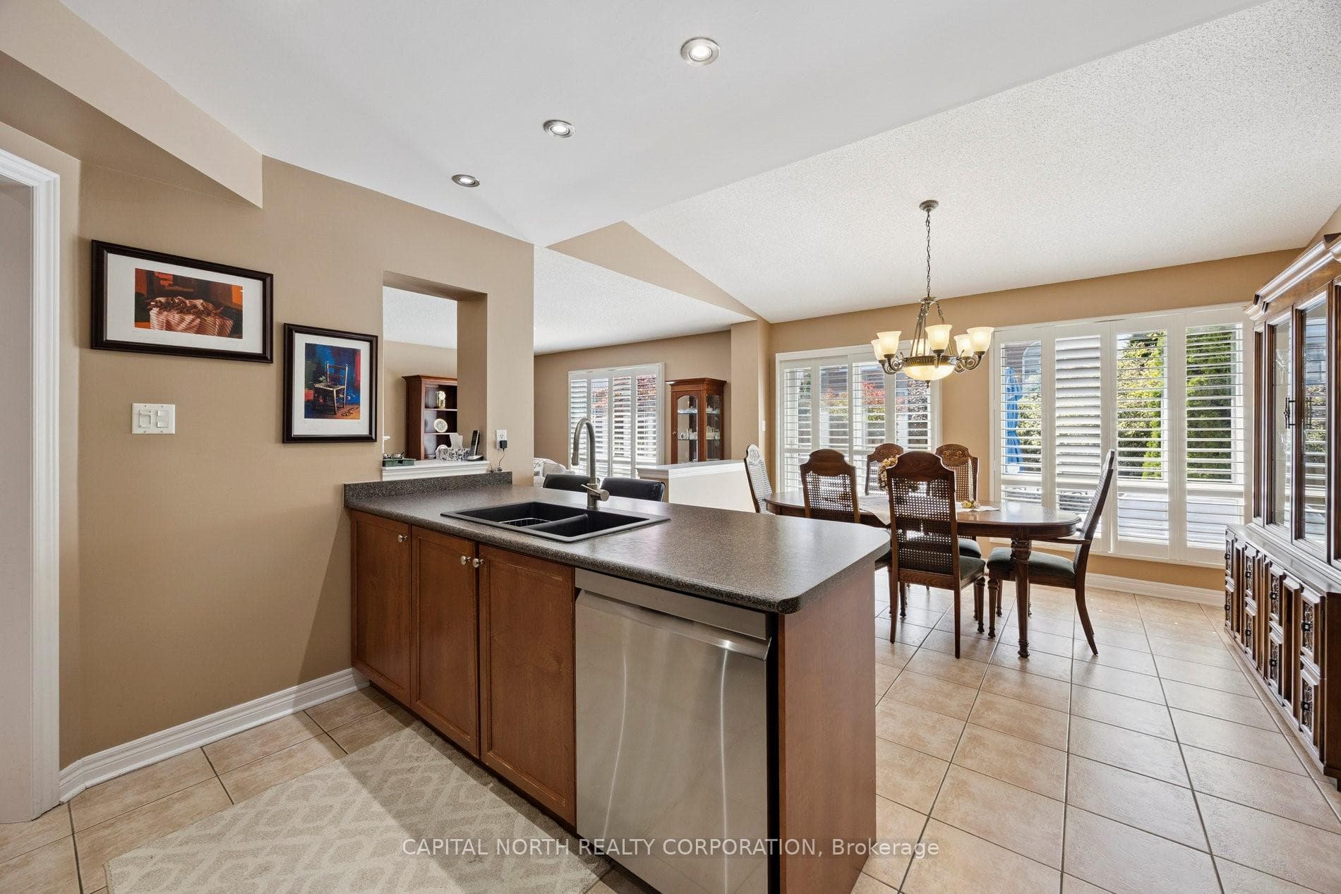 87 Mondavi Road photo 9