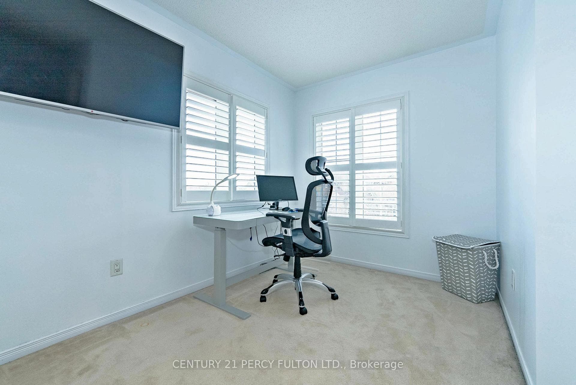 4 Gristone Crescent photo 17