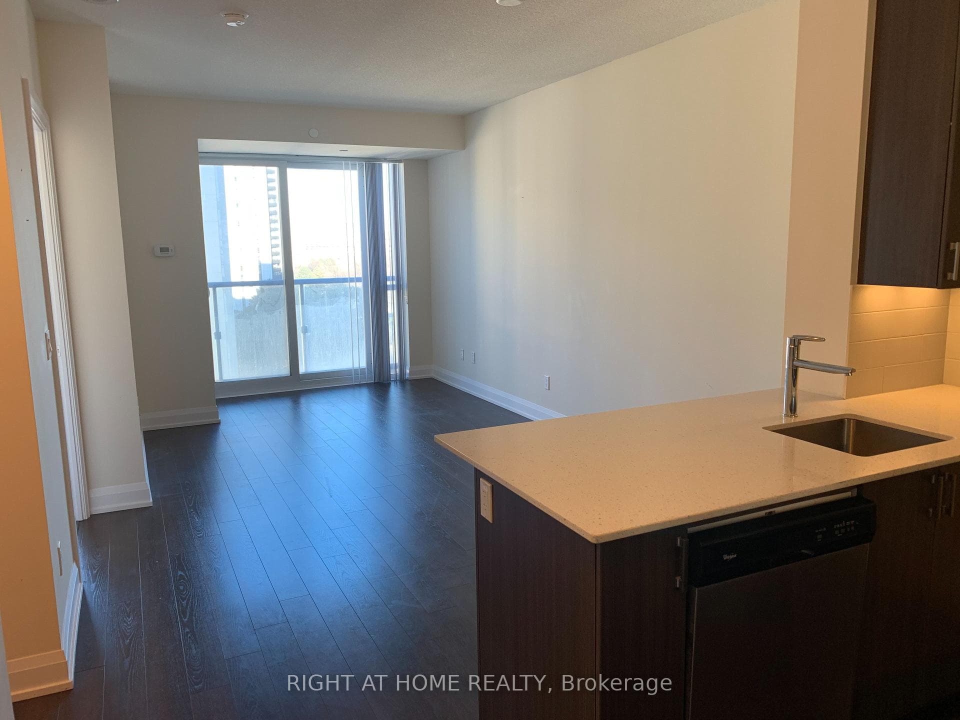 18 Graydon Hall Drive Unit 1706 photo 6