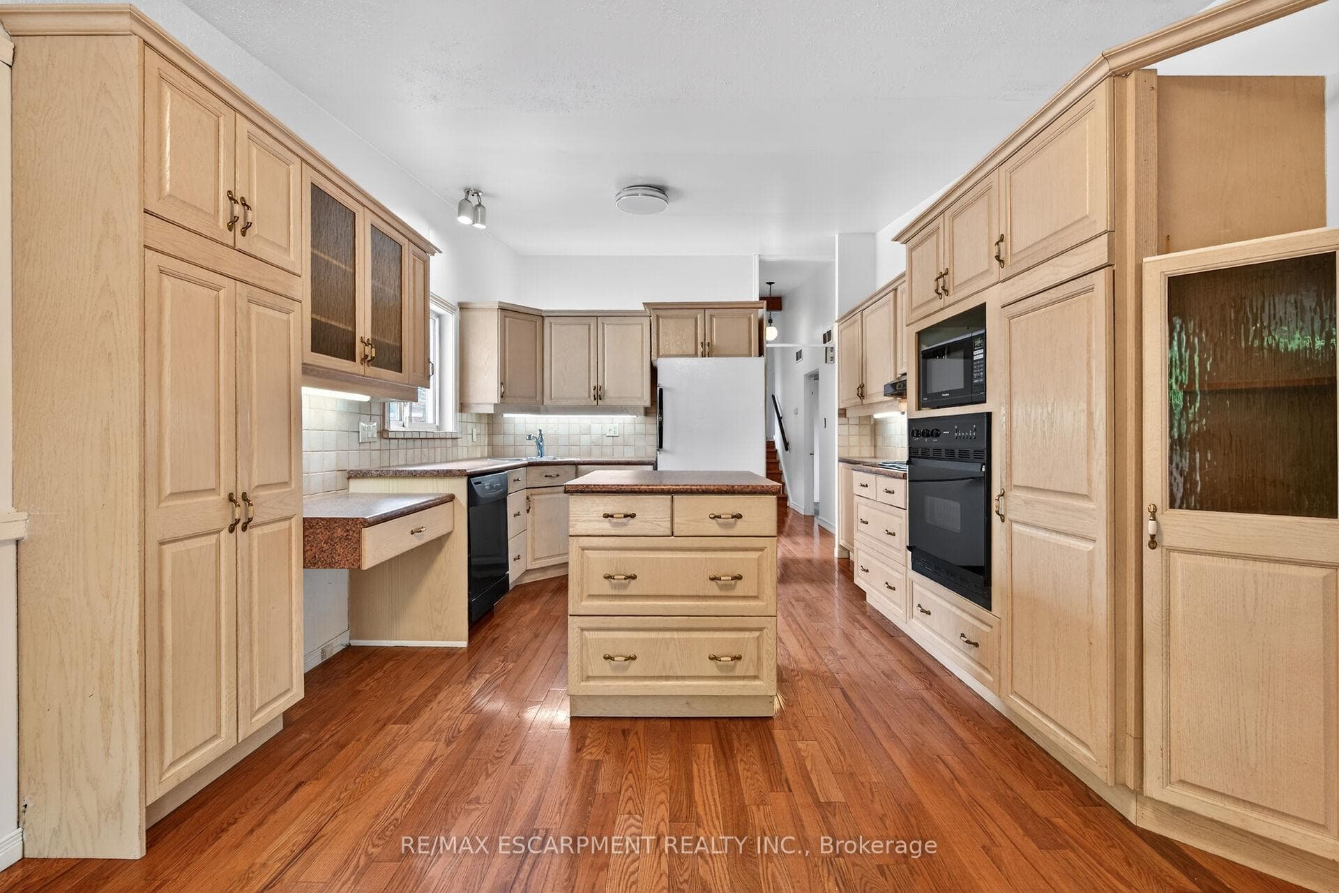 217 West 15th Street photo 15