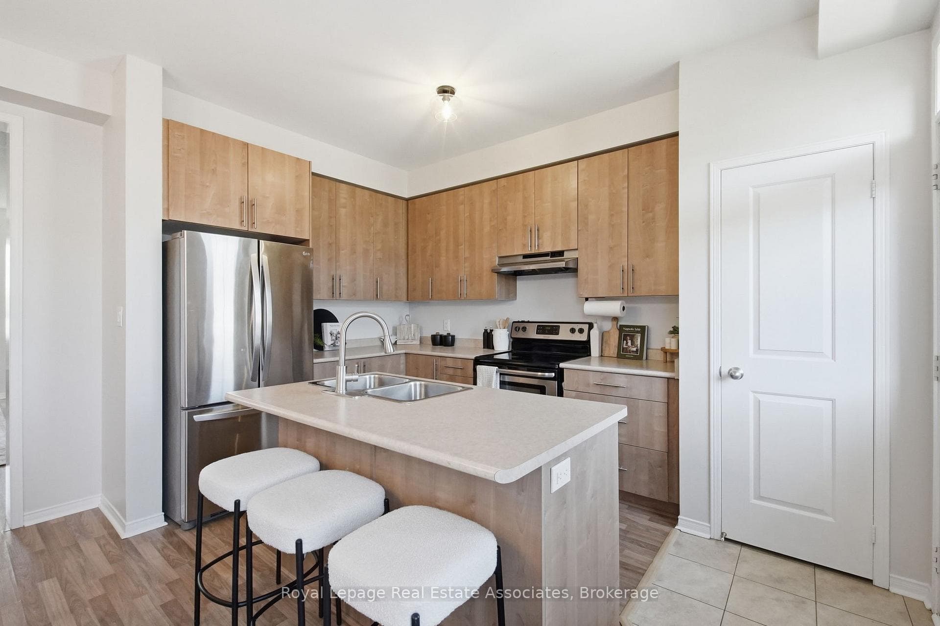 228 Brookhill Boulevard photo 14