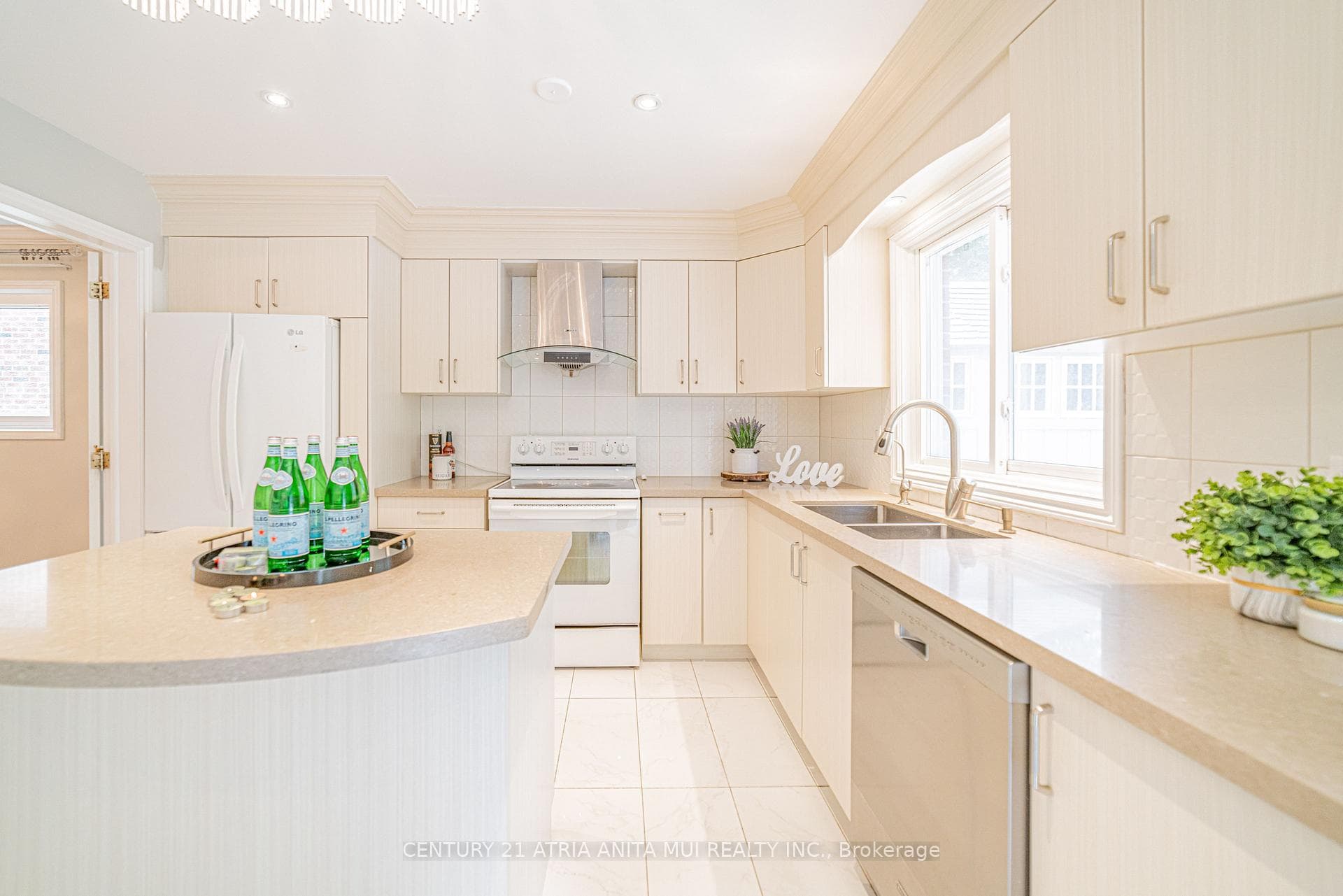 91 Silversted Drive photo 11