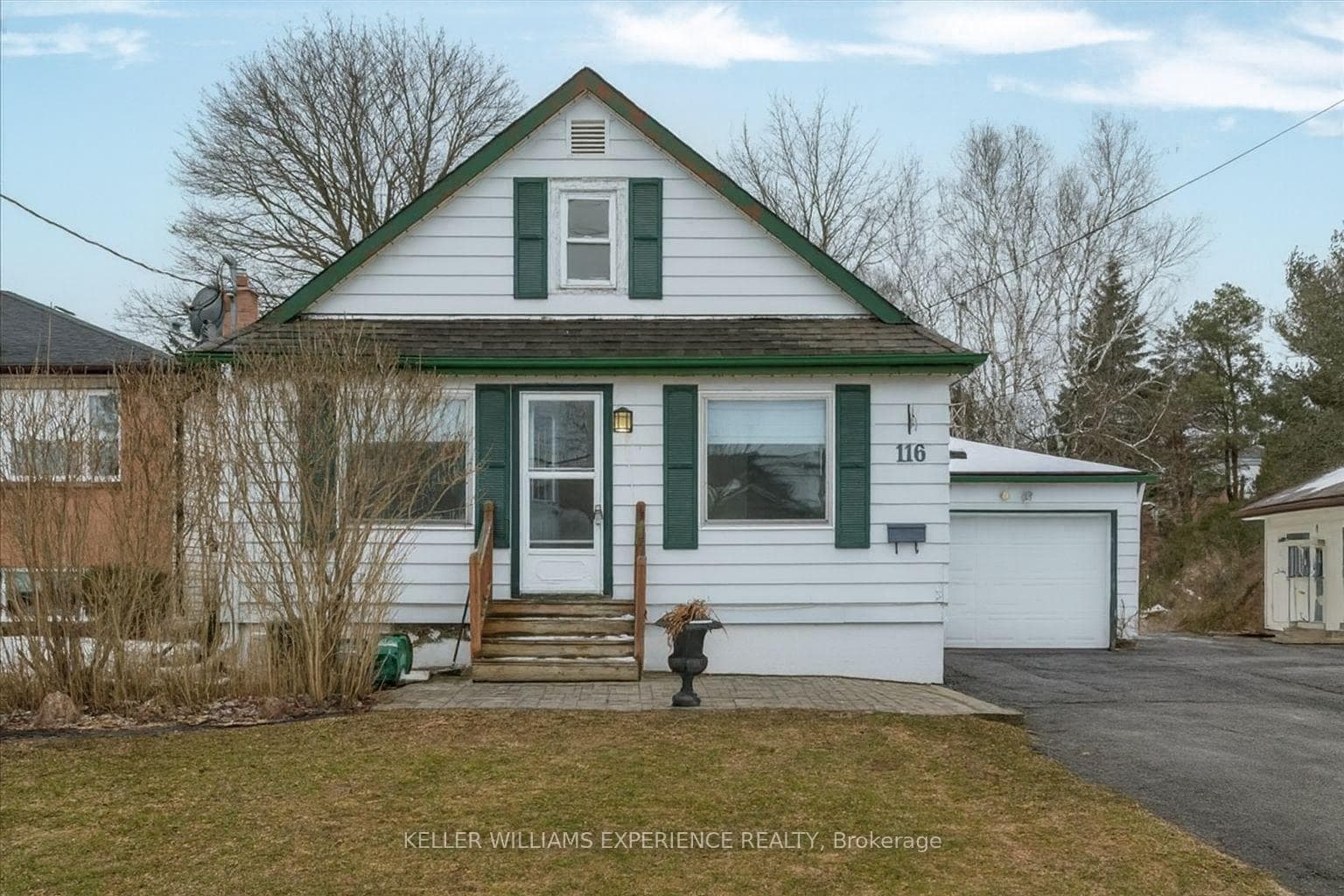 116 Huronia Road photo 27