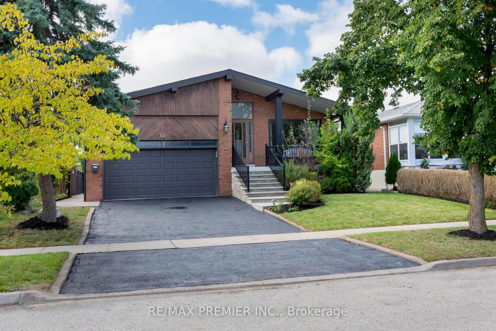 30 Arran Crescent photo 1
