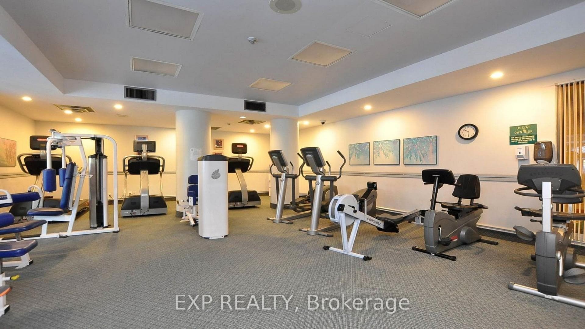 610 Bullock Drive Unit 410 photo 28