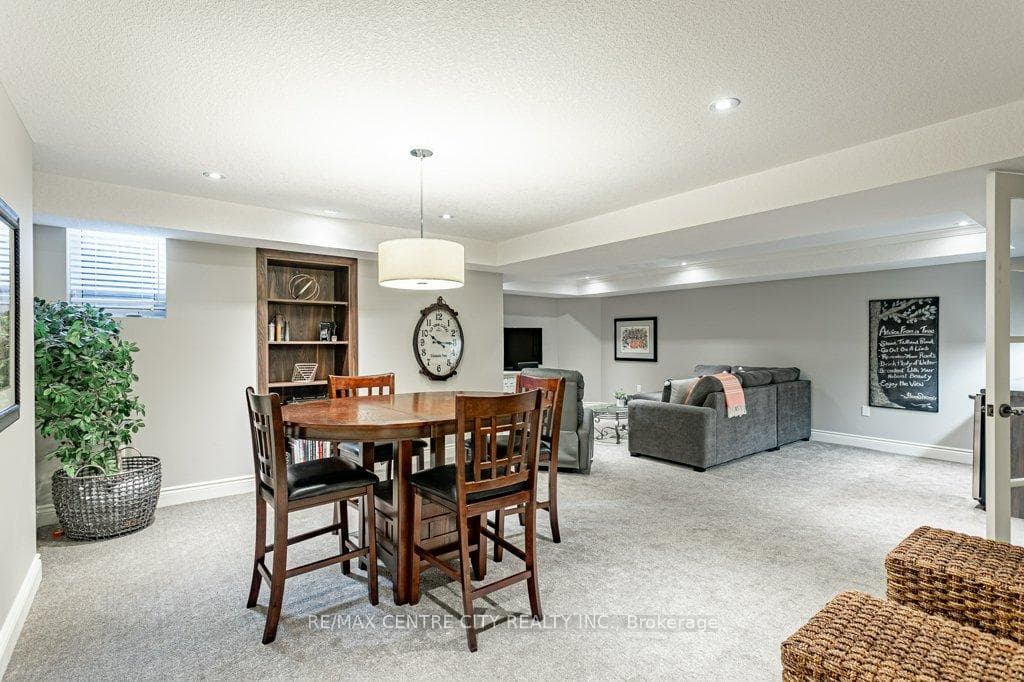 1533 Shore Road photo 32