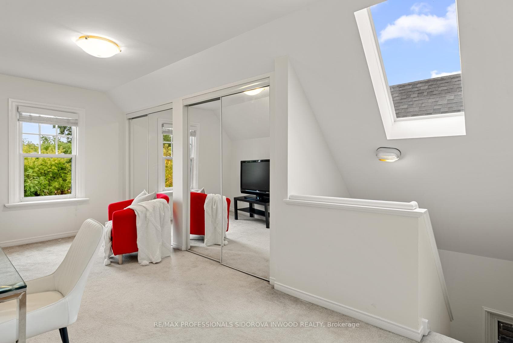 222 Pacific Avenue photo 25