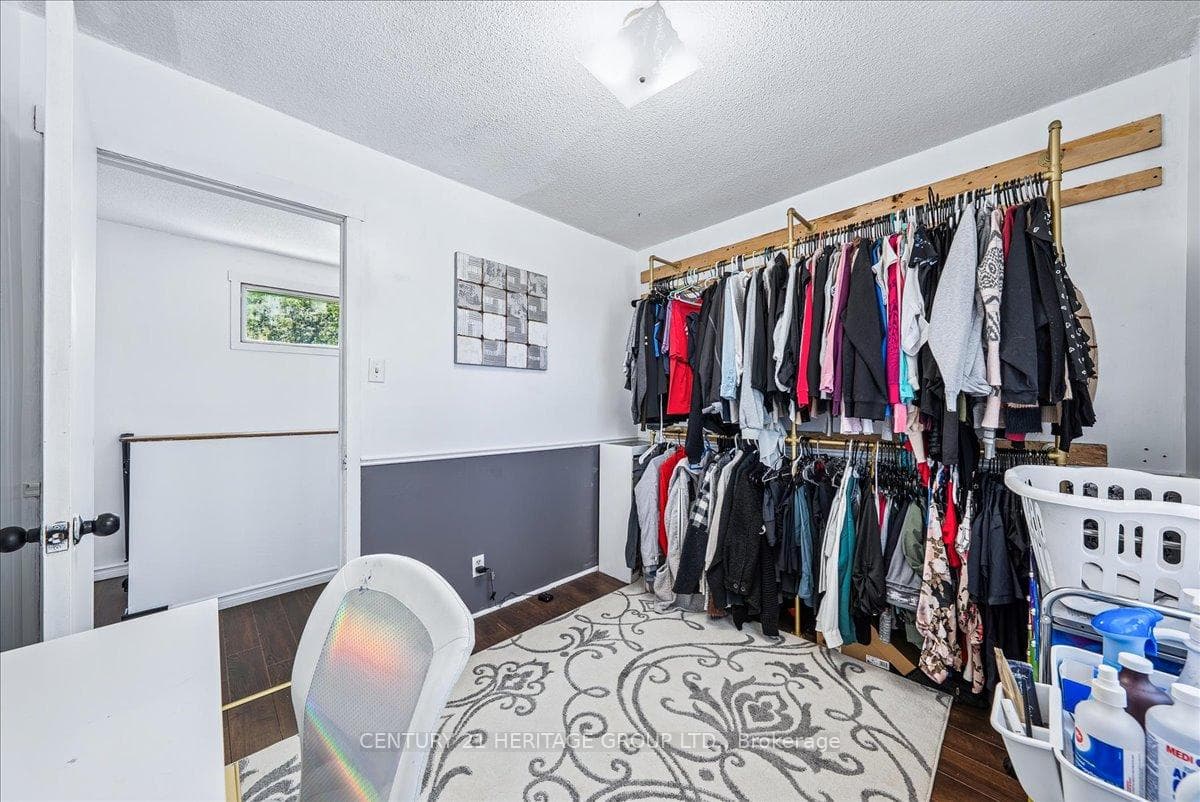 307 Glenwoods Avenue photo 40