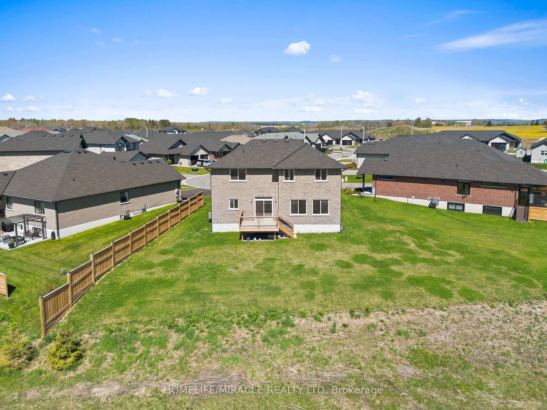 15 Mavety Court photo 48