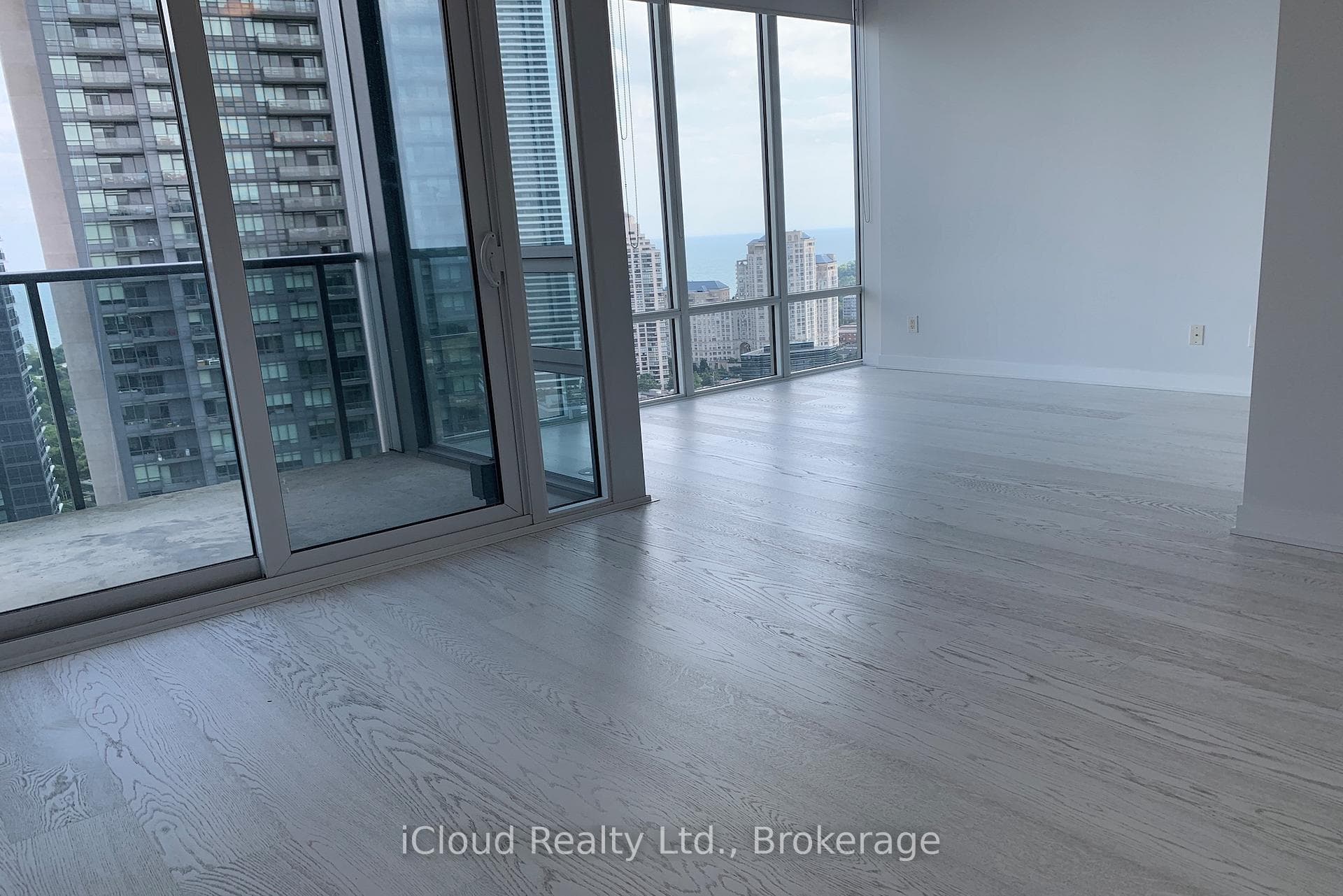 90 Park Lawn N/A Unit PH-3103 photo 17