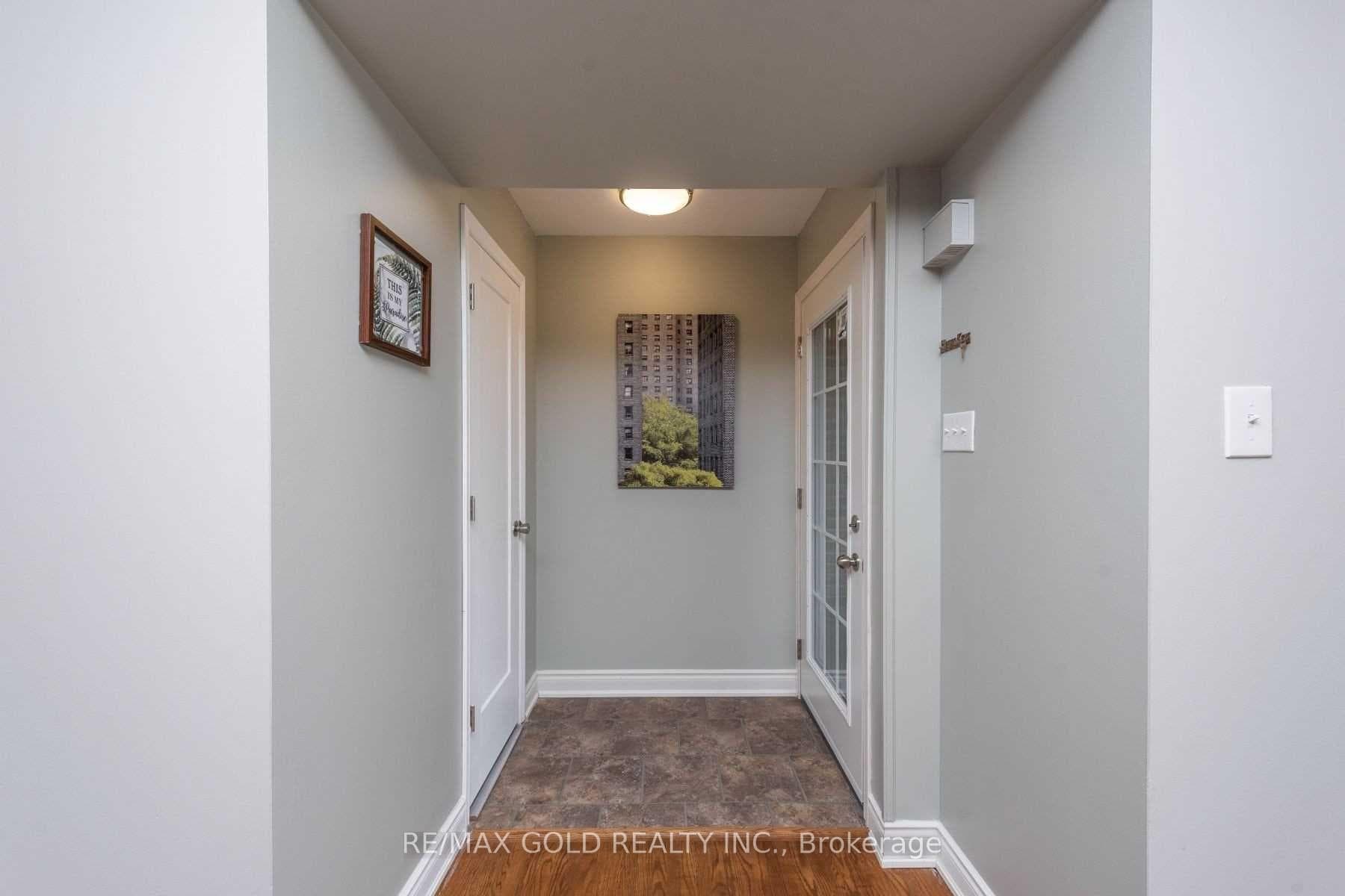 28 Devonshire Drive photo 3