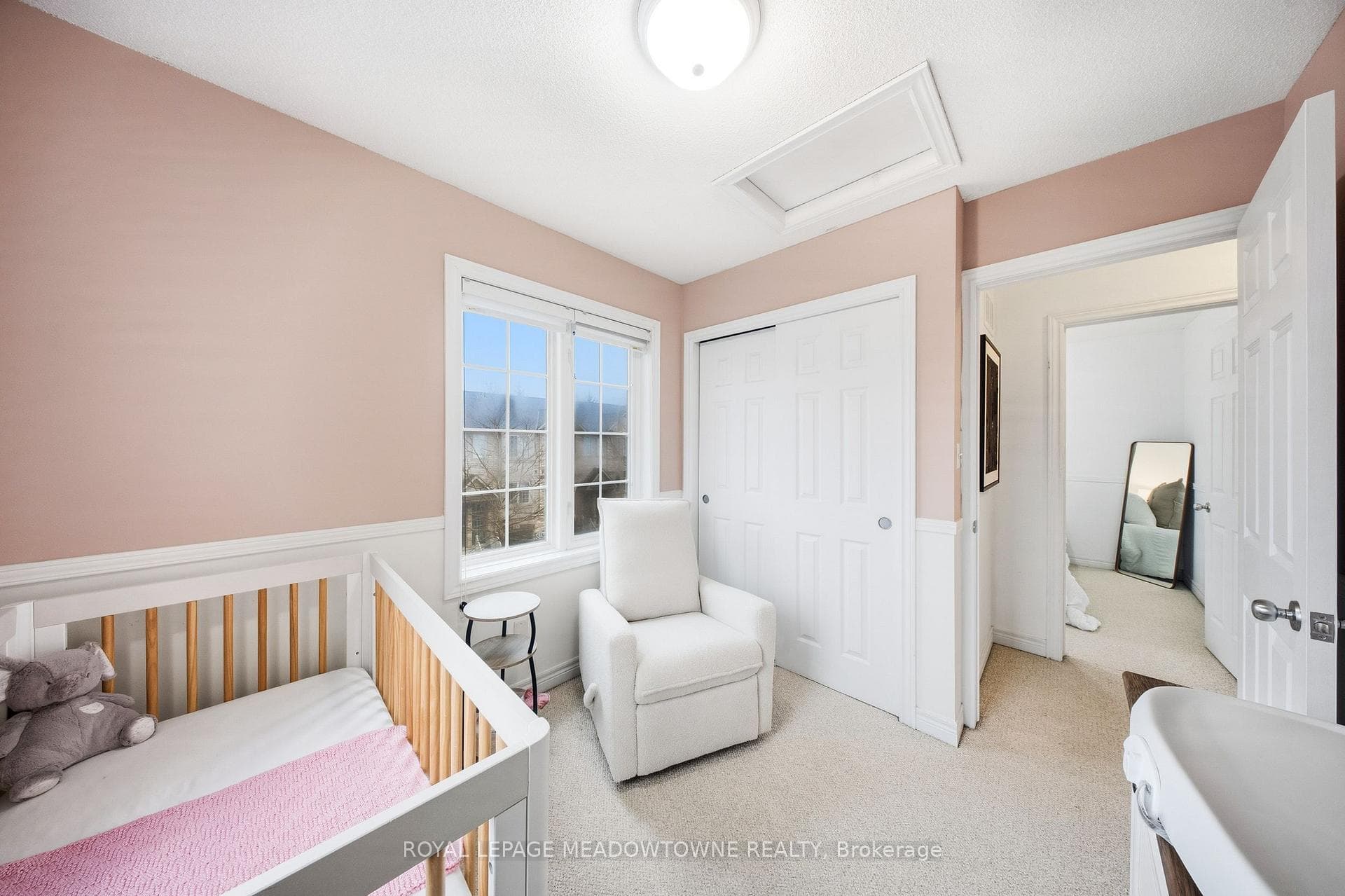 624 Maude Common photo 39