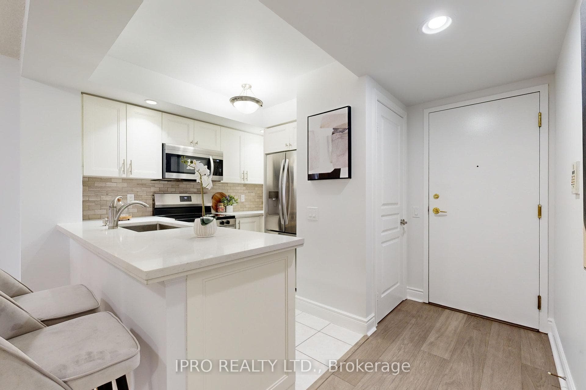 5 Northtown Way Unit 1807 photo 11