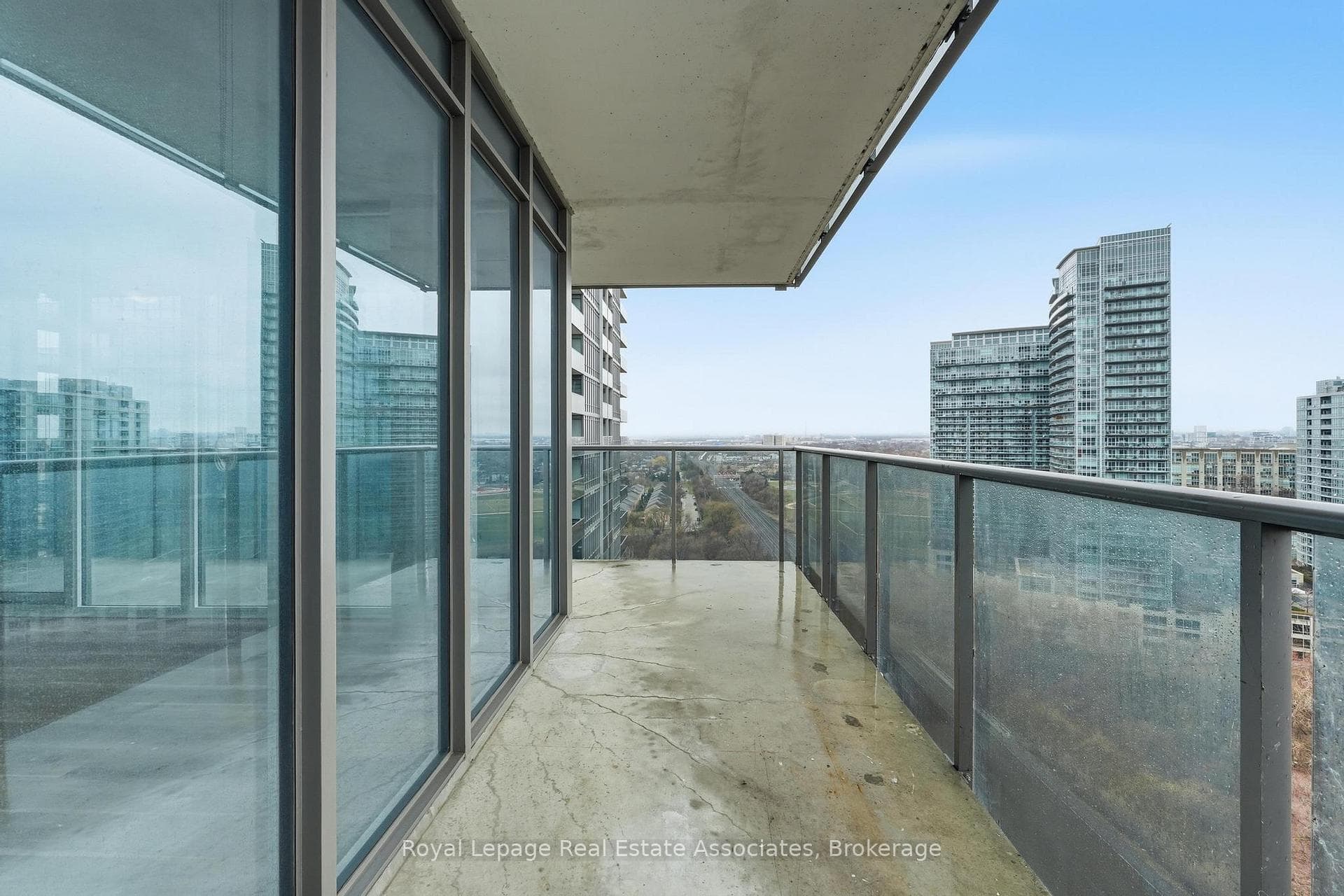 90 Park Lawn Road Unit 2116 photo 29