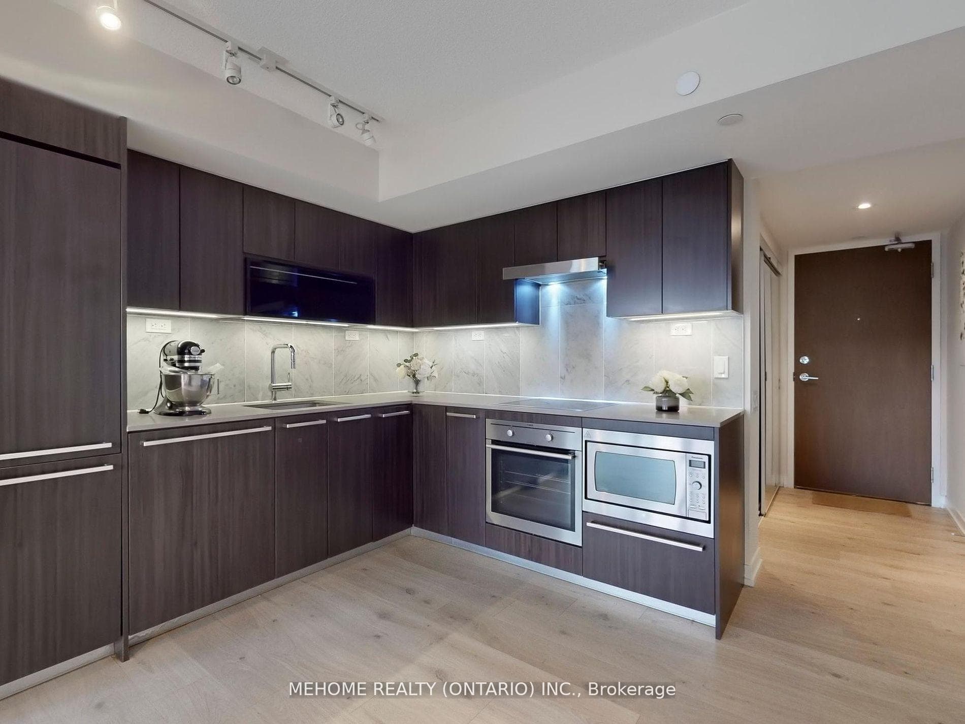 70 Queens Wharf Road Unit 902 photo 11