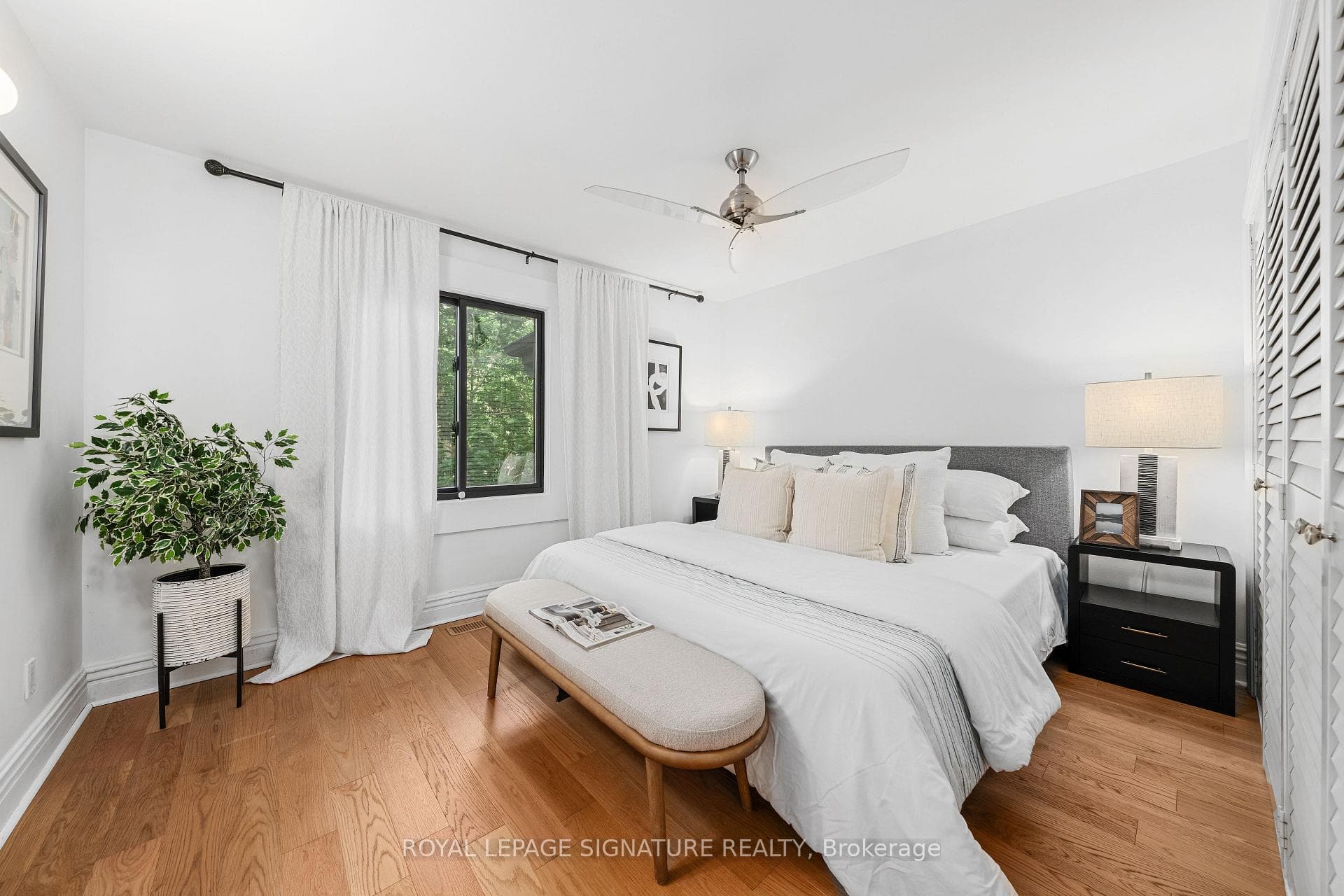 342 Logan Avenue photo 21