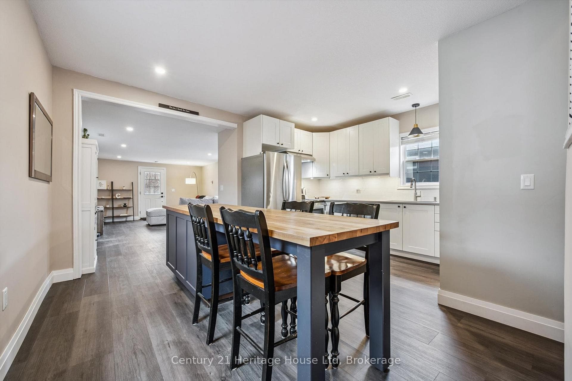 16 Hooper Street photo 18