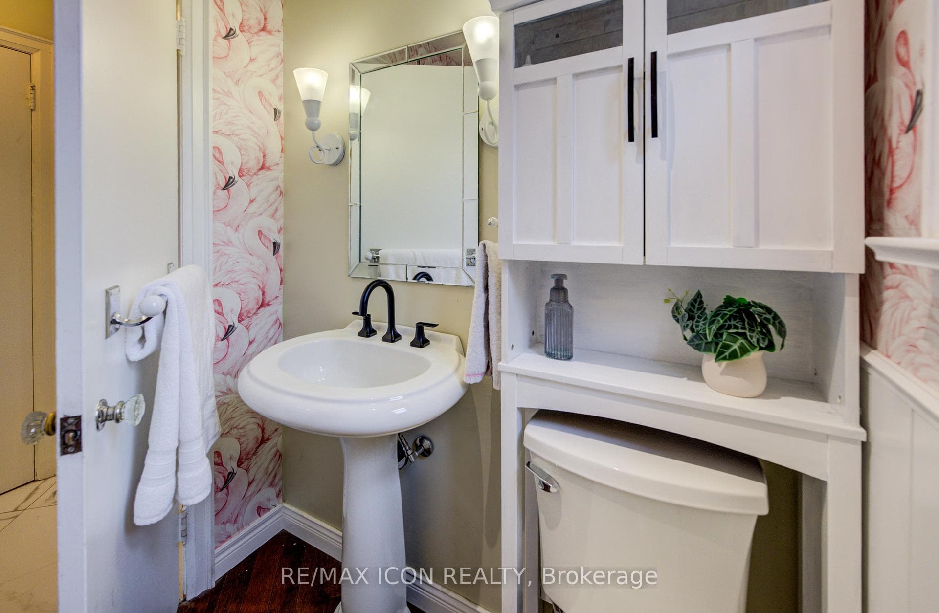 27 Lowrey Avenue photo 21