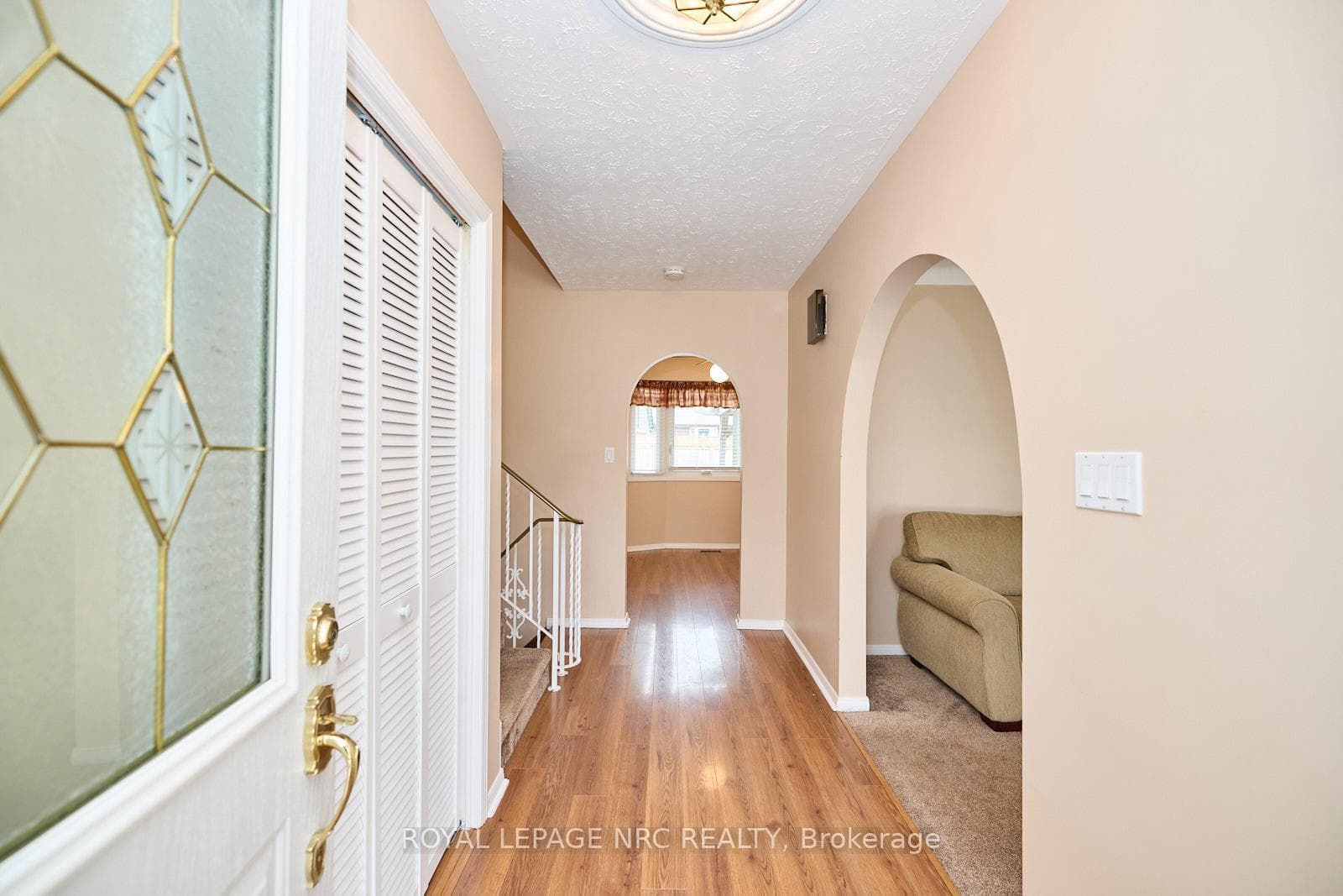 2545 Woodfield Avenue photo 3
