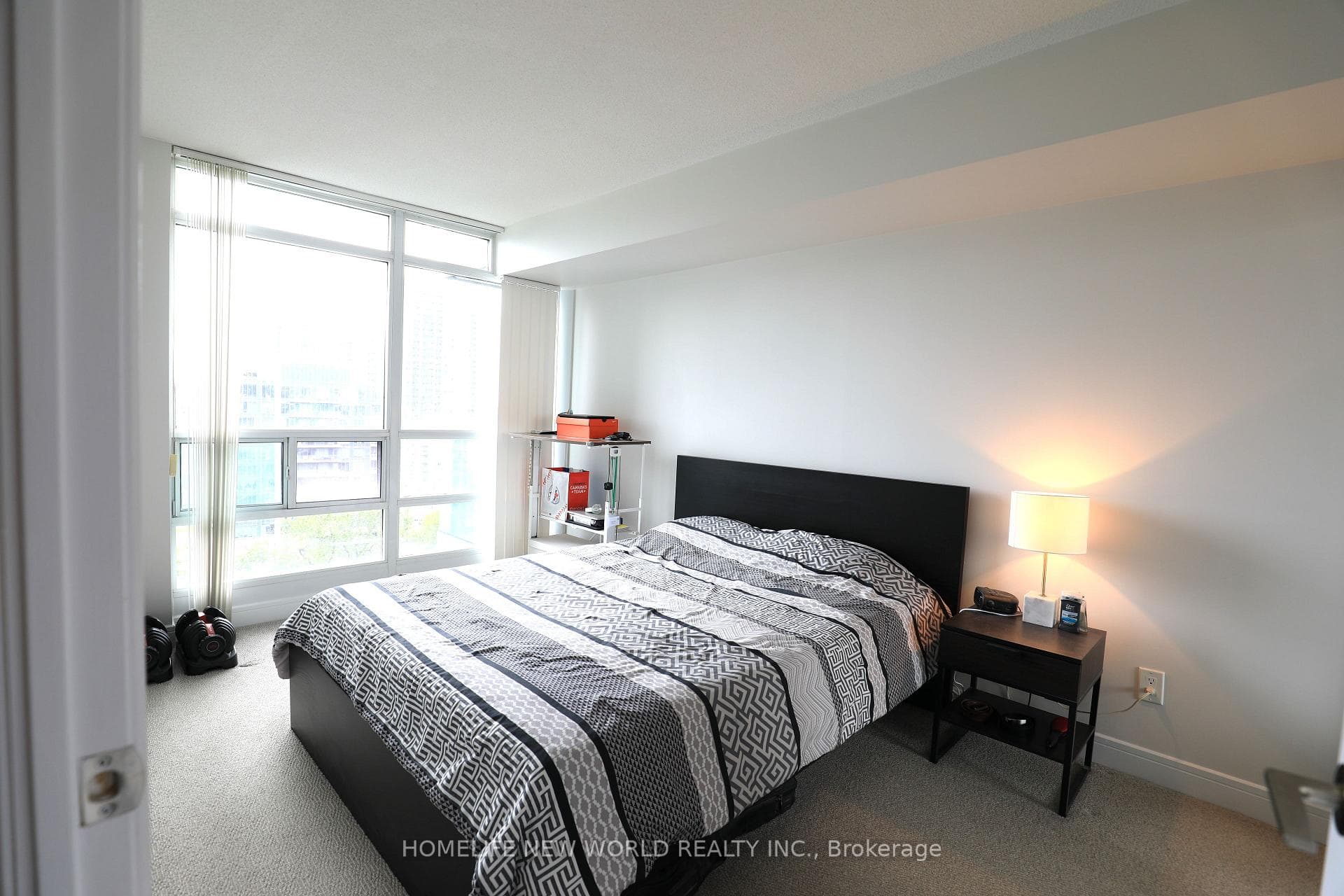 31 Bales Avenue Unit 1612 photo 6