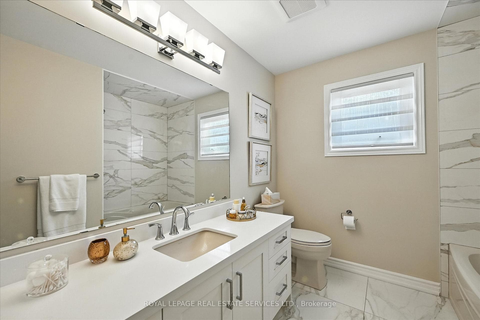 Well-Appointed Four-Piece Bathroom