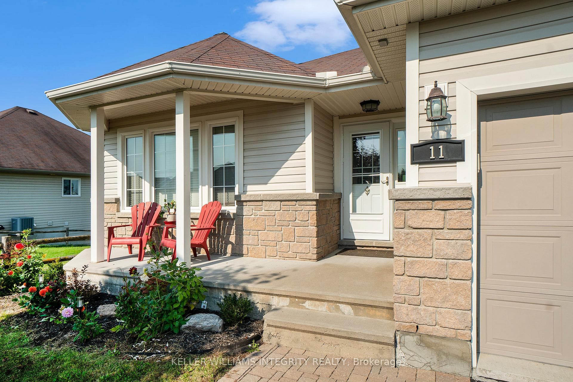 11 Westerra Way photo 4