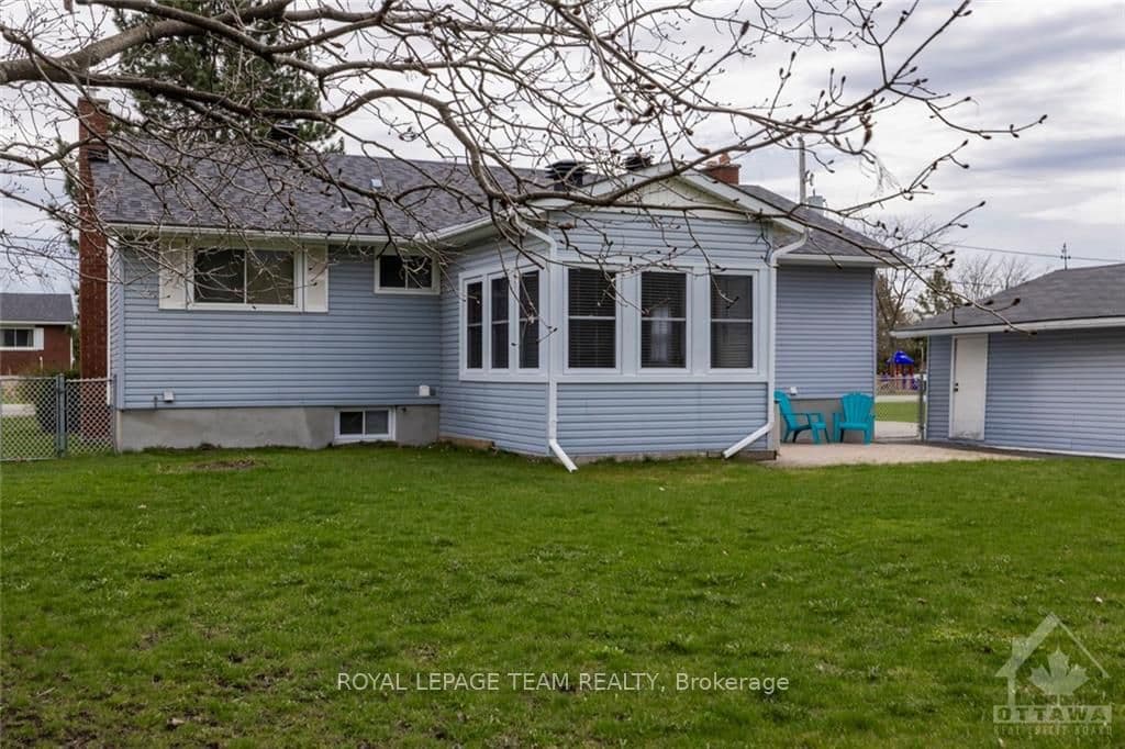 8253 UNITED Avenue photo 25