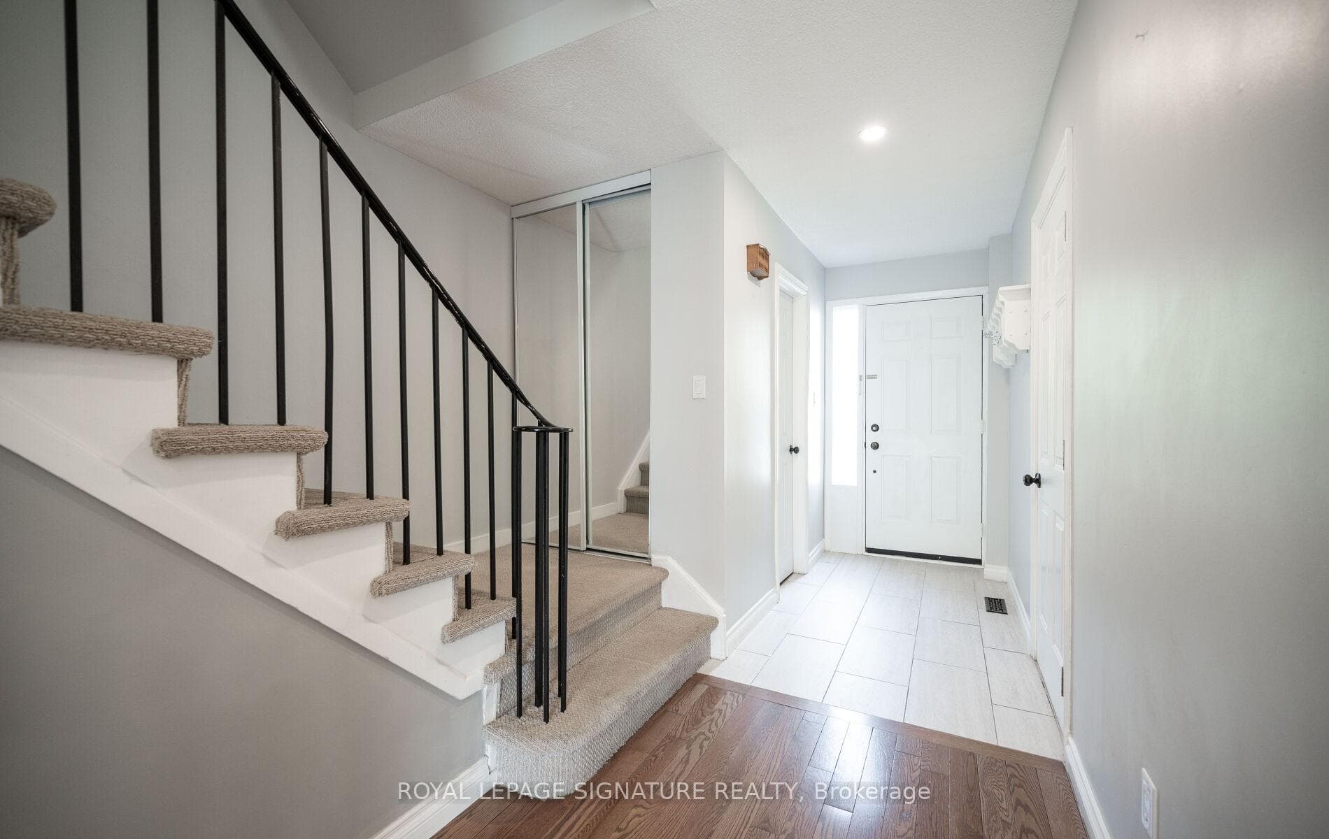 447 Ontario Street photo 3
