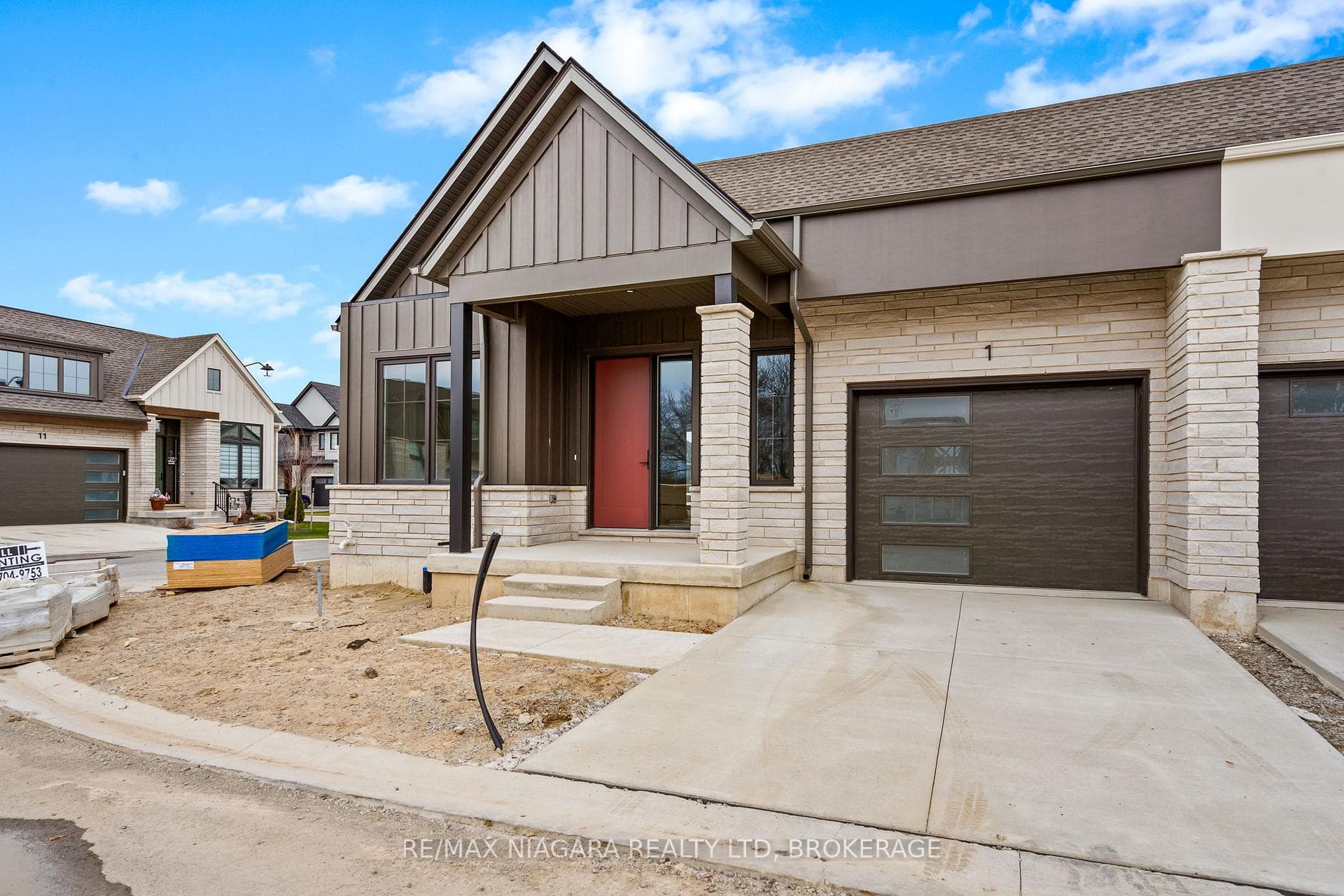 41 Ivy Crescent Unit 1 photo 6