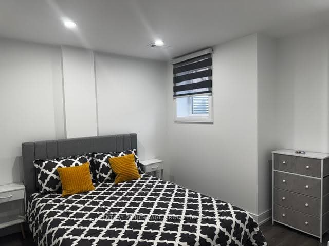 7 Larkfield Crescent Unit 2 photo 28