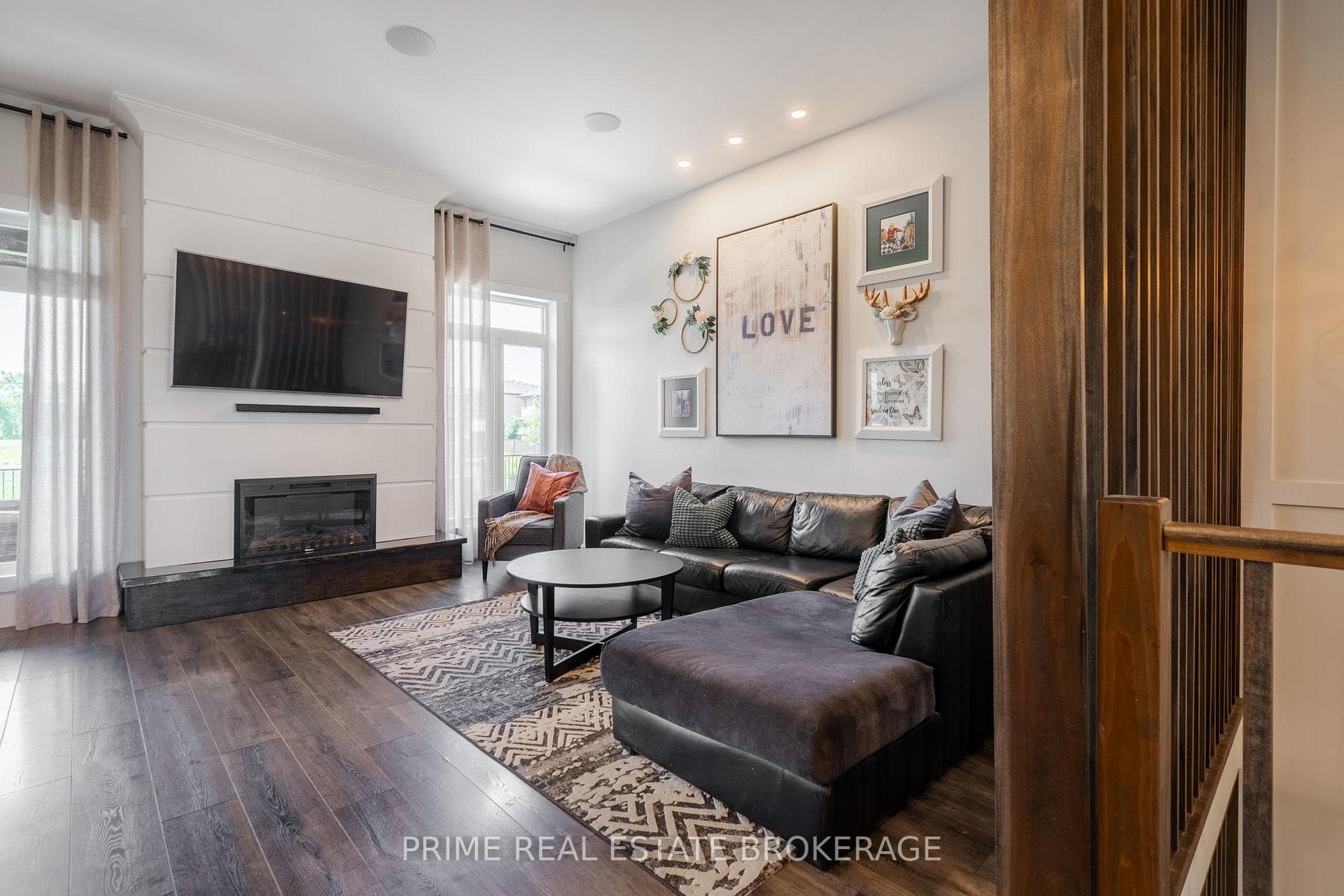 2179 Bakervilla Street photo 12