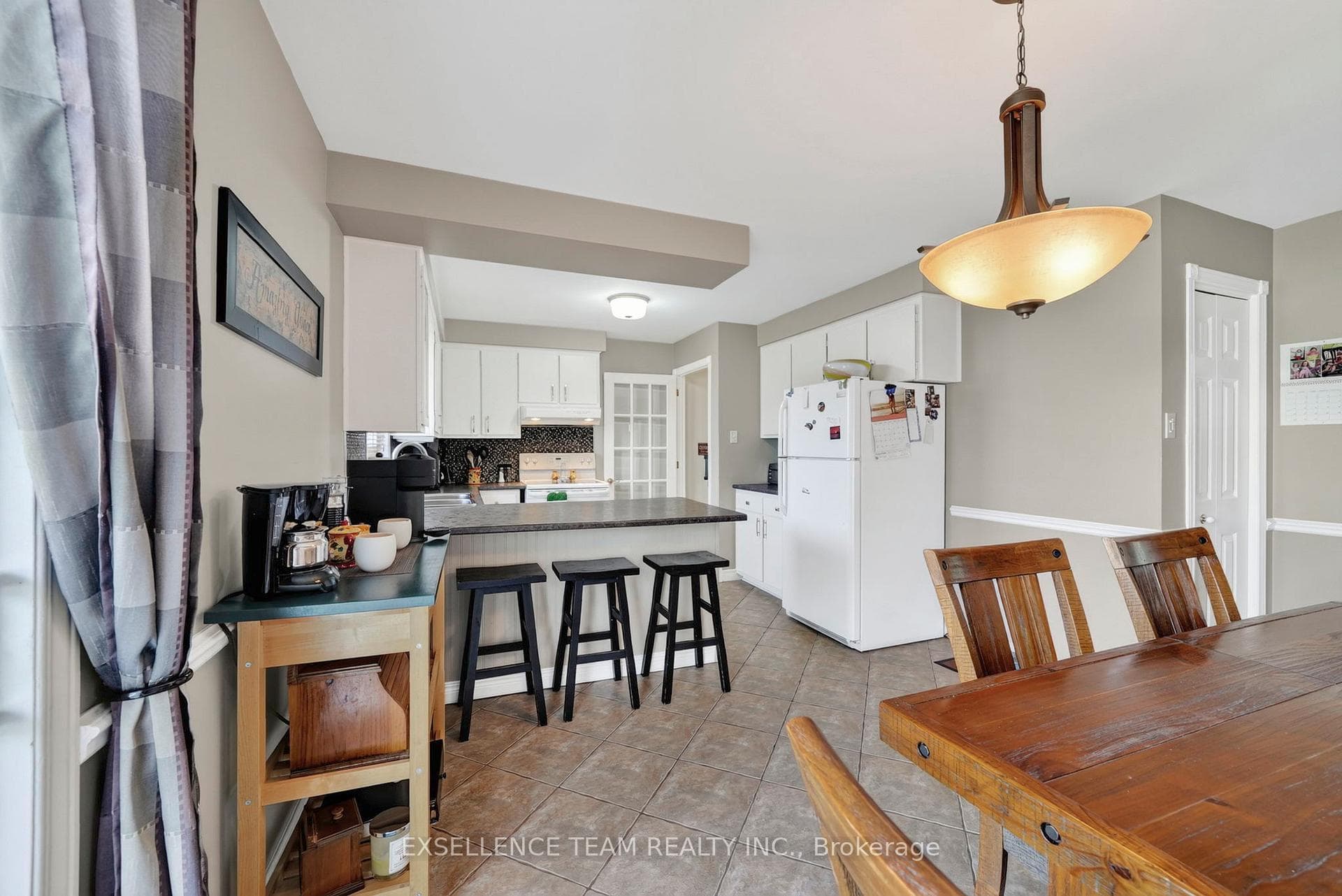 1120 Lasalle Road photo 10