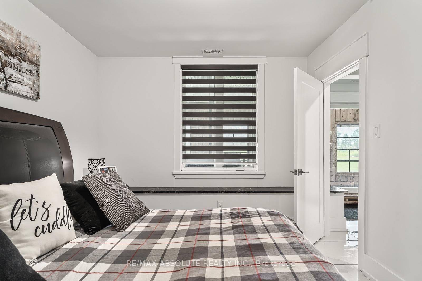 Legal 5th bedroom