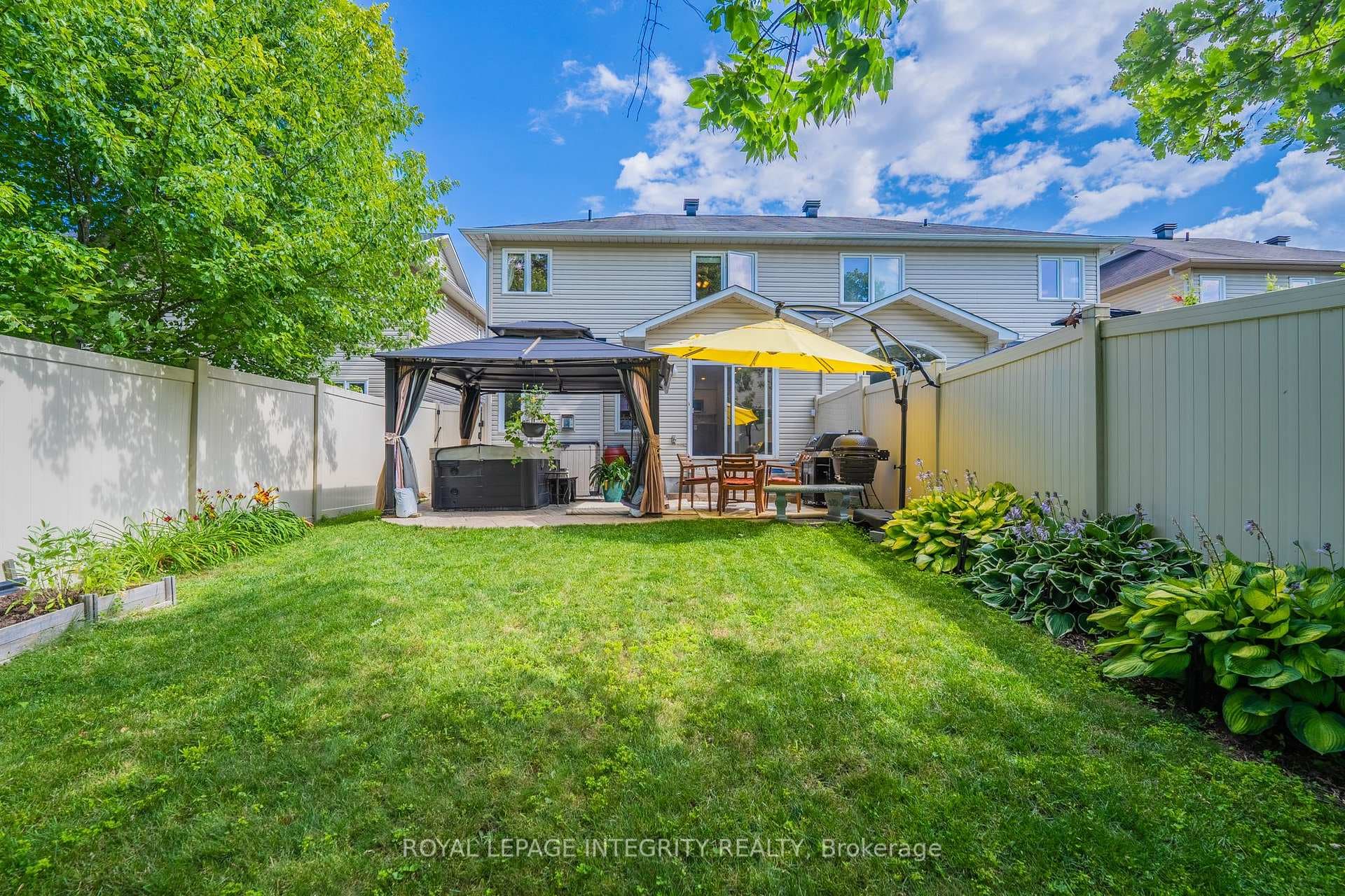 355 Celtic Ridge Crescent photo 43