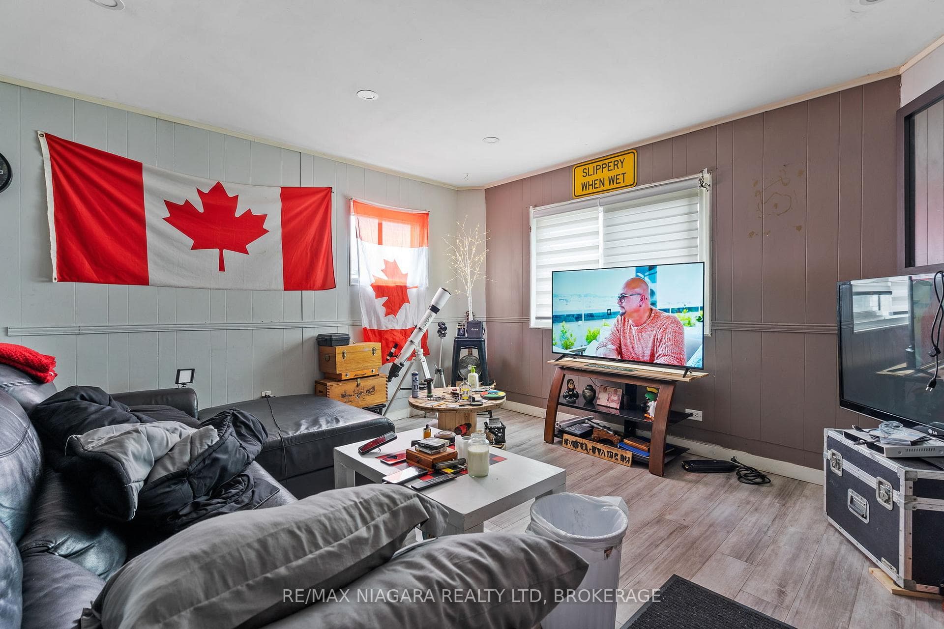 224 Mitchell Street photo 8