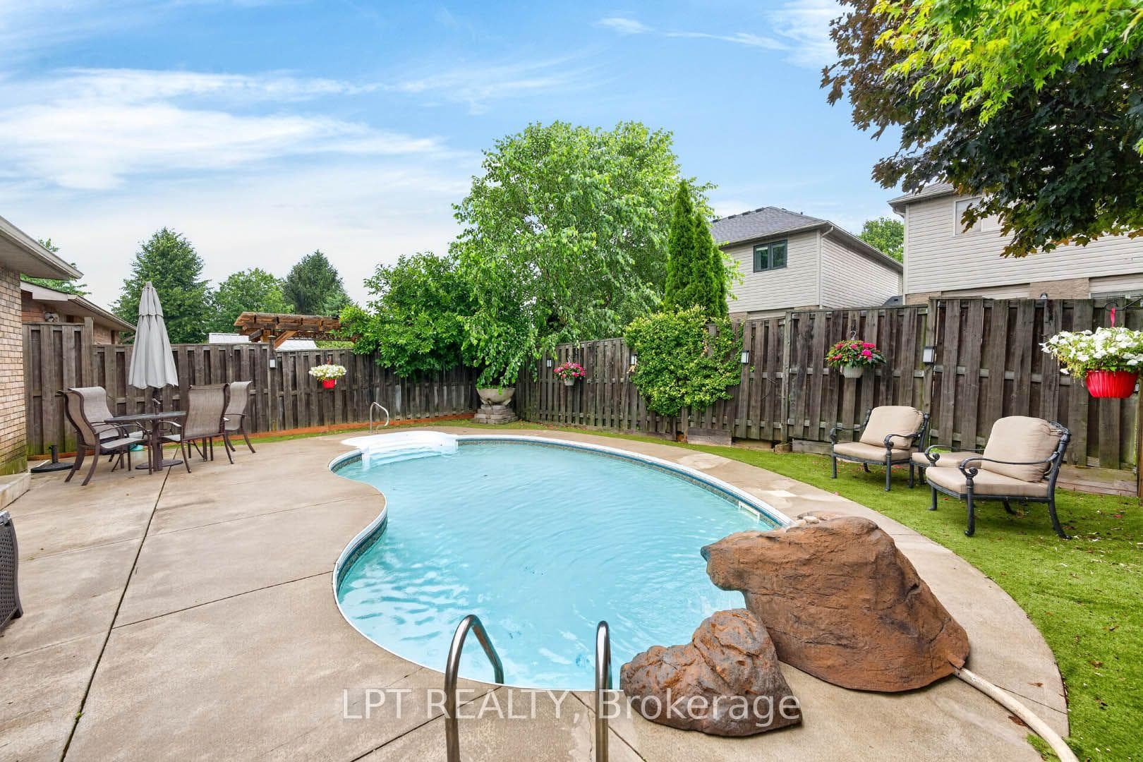 43 Liam Drive photo 9