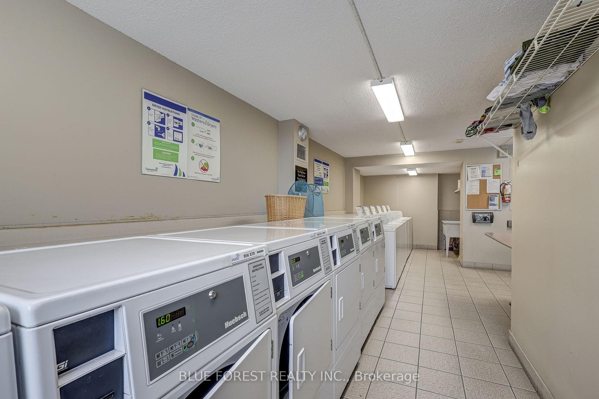 Laundry Room - Floor 3