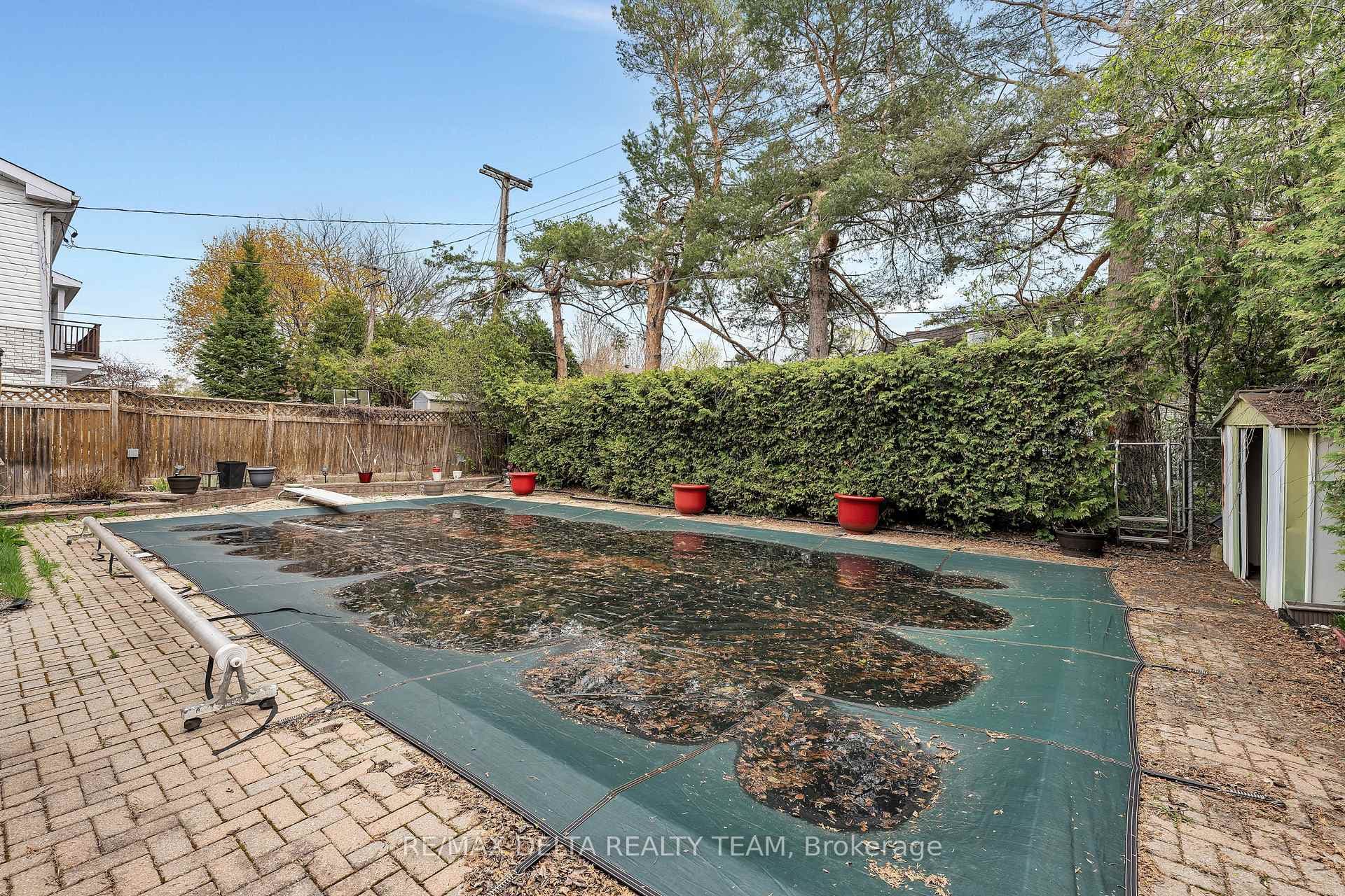2350 Georgina Drive photo 36