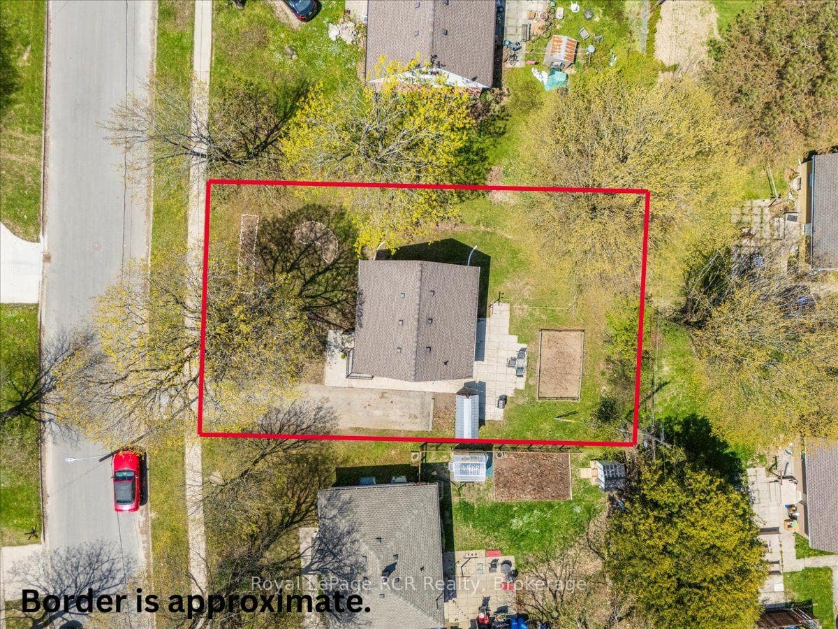 1319 8th Avenue photo 31