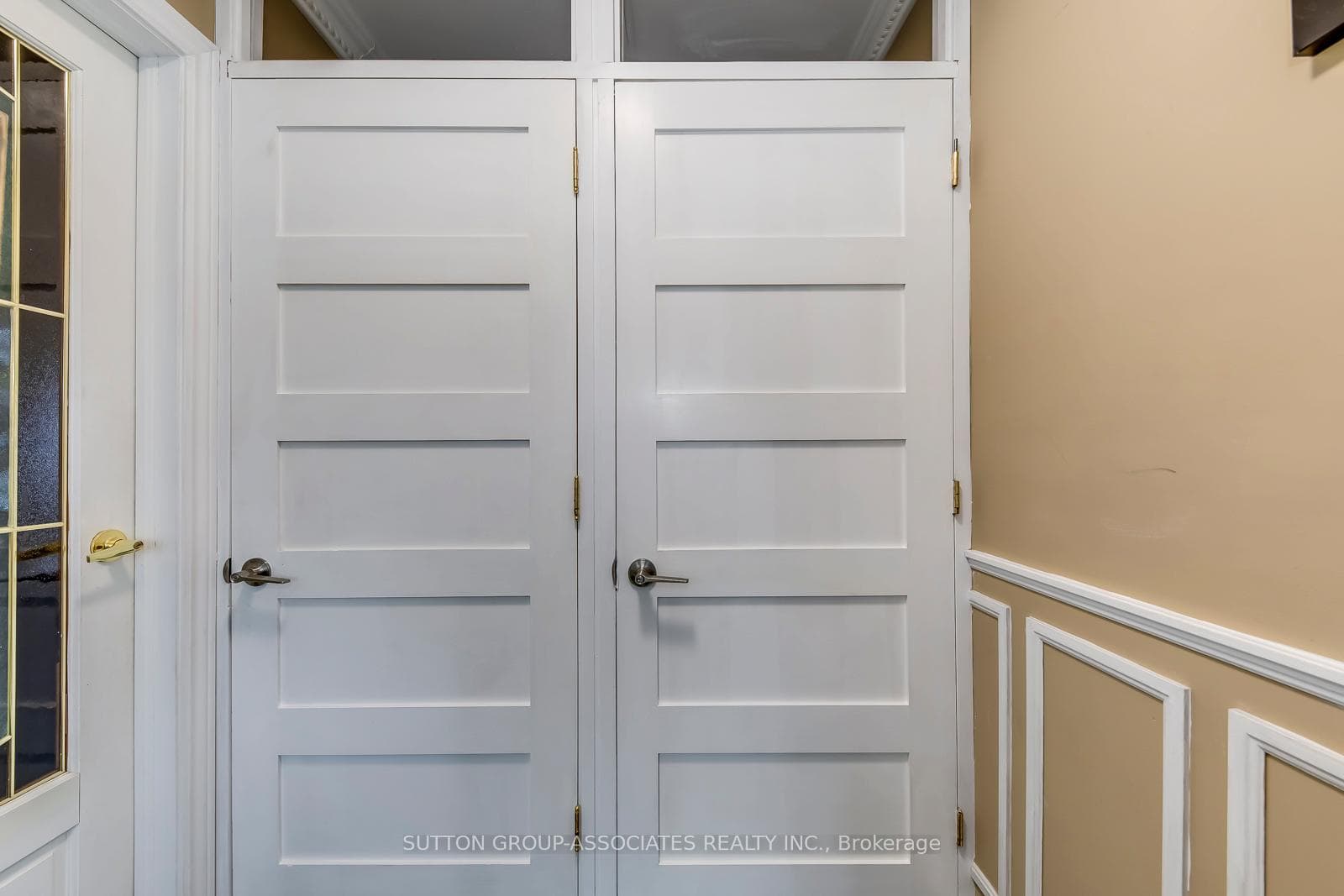 3564 Eglinton Avenue Unit 2nd Fl. photo 4