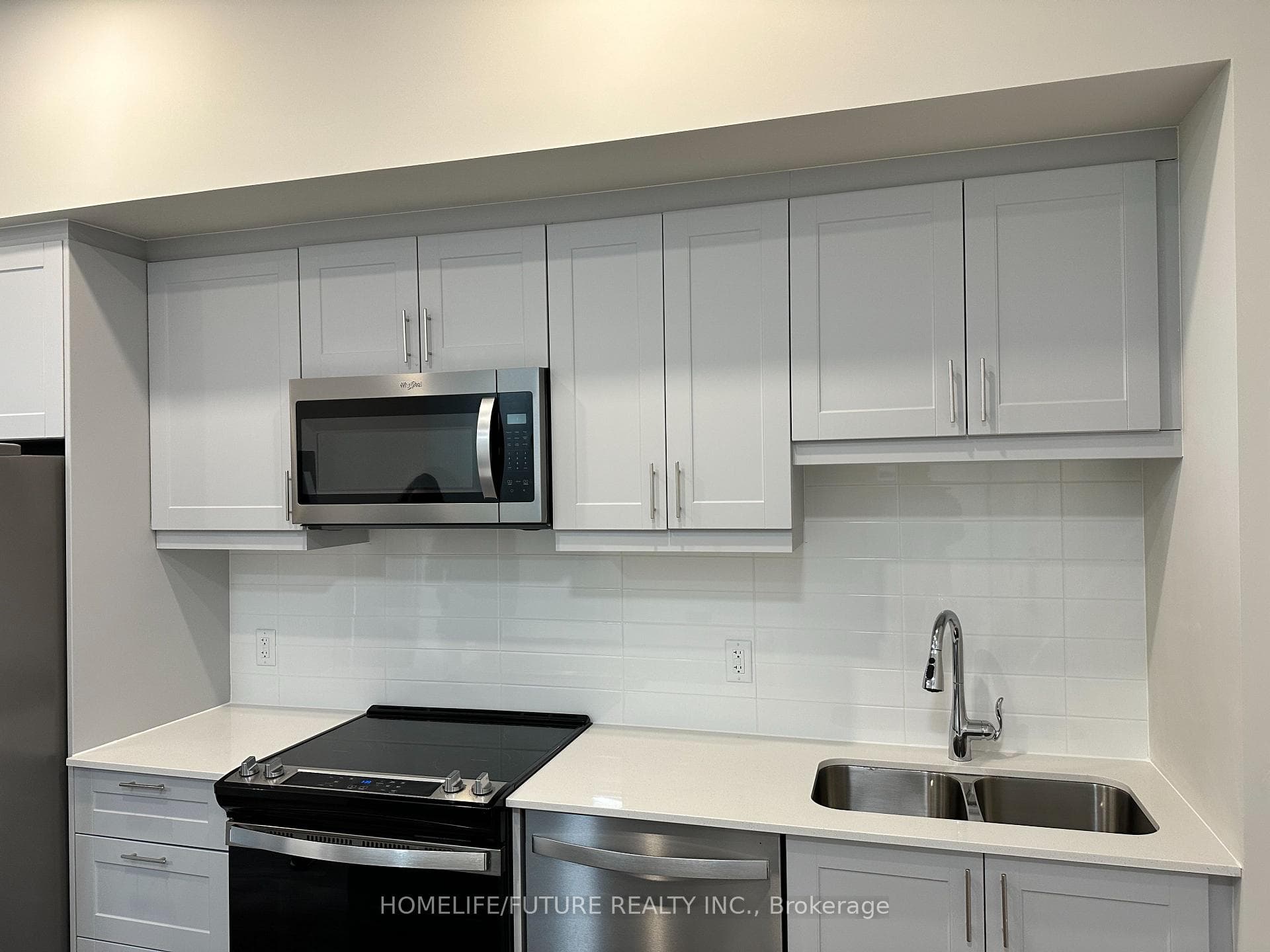 50 Herrick Avenue Unit UP34 photo 6