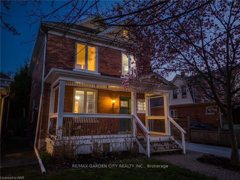 38 Maple Street photo 21