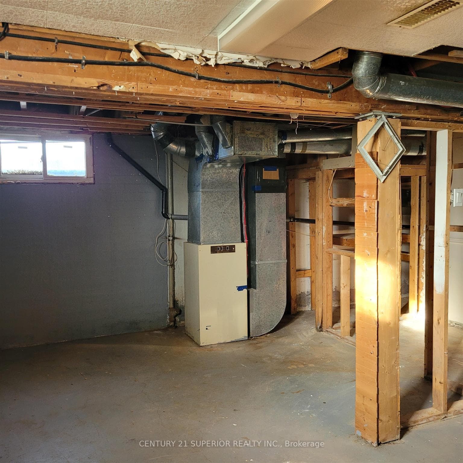 59 Manitou Street photo 21