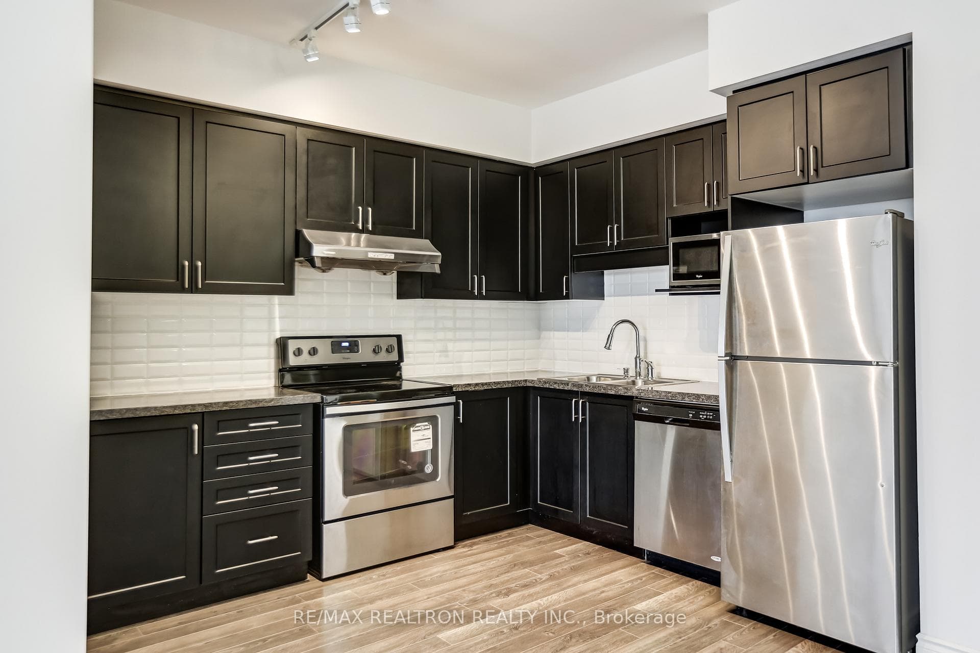 33 Clegg Road Unit 1117 photo 13