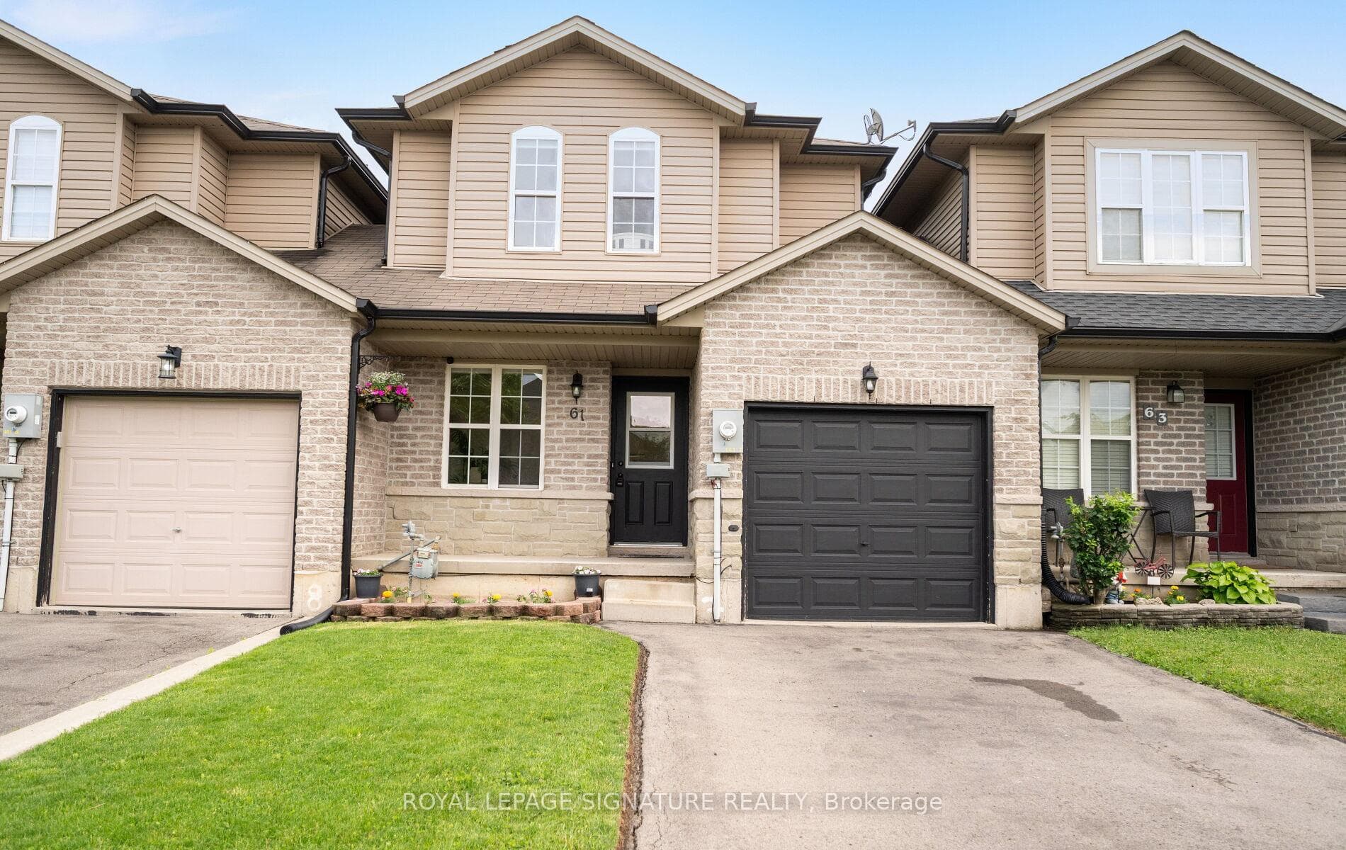 61 Thames Way photo 2