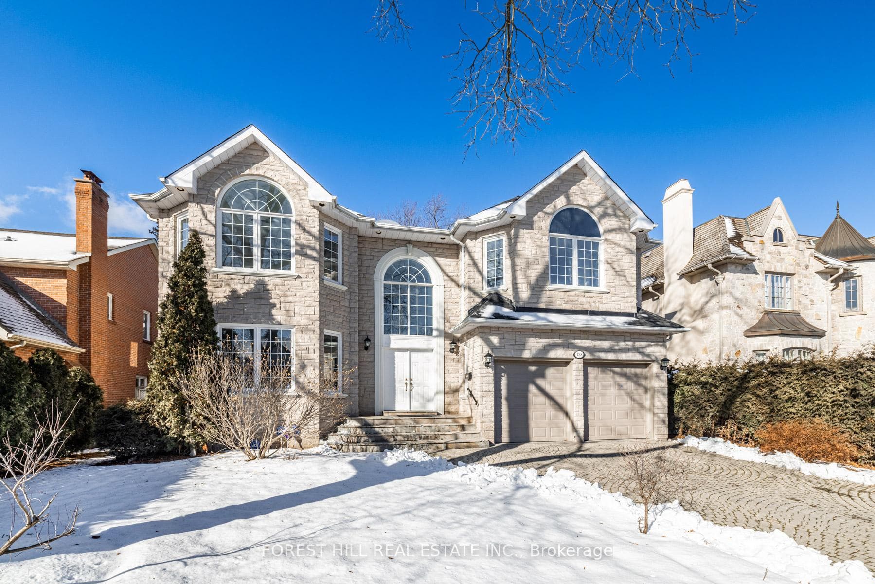 128 Yorkminster Road photo 1