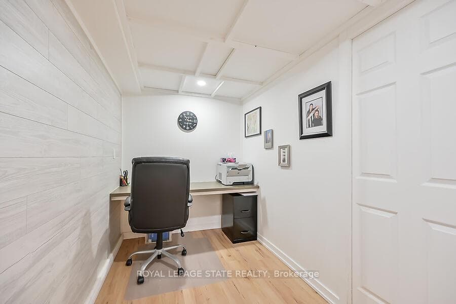 67 Cameron Avenue photo 35