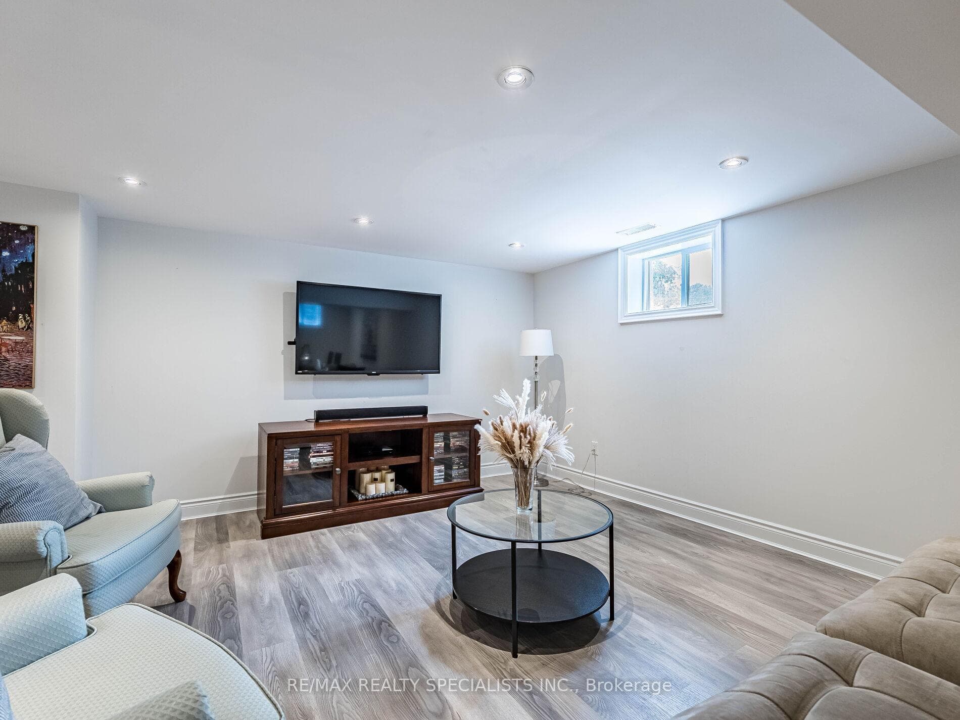 16 Lesbury Avenue photo 31
