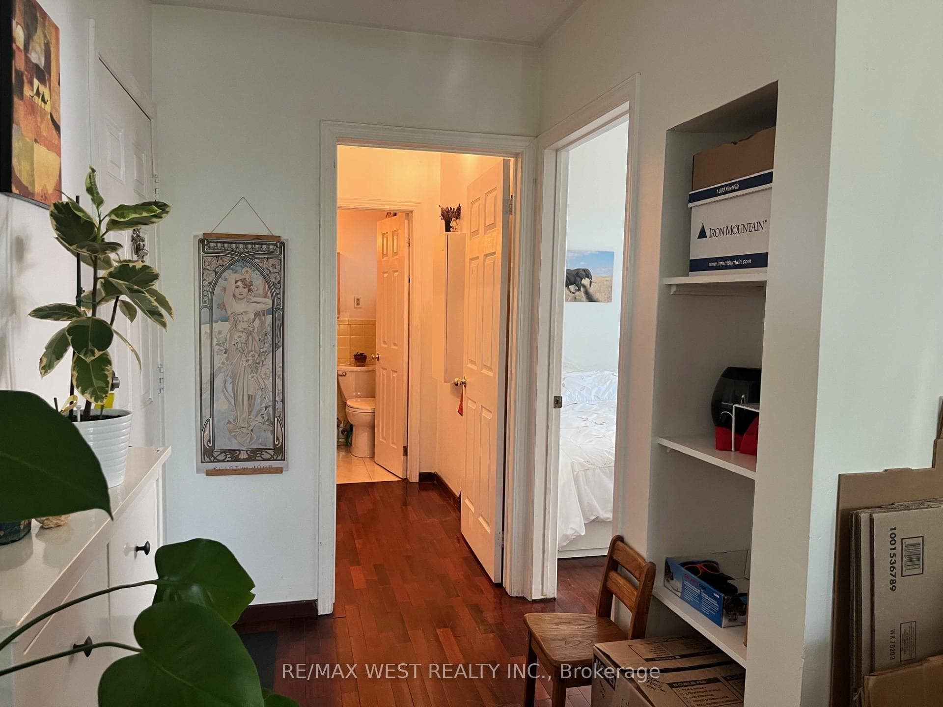 96 Springhurst Avenue Unit 2 photo 10